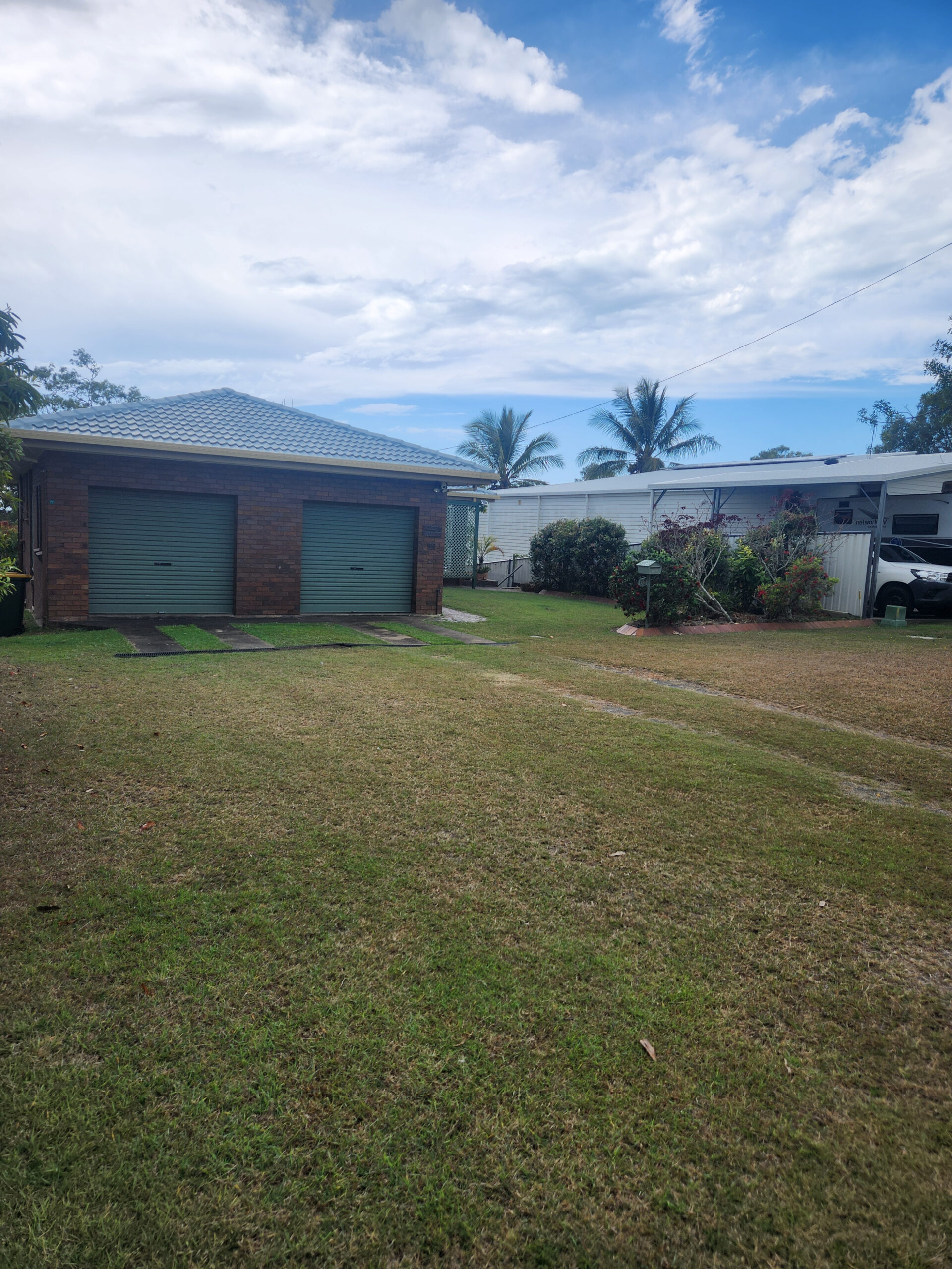 16 Mant Street, POINT VERNON, QLD 4655 AUS