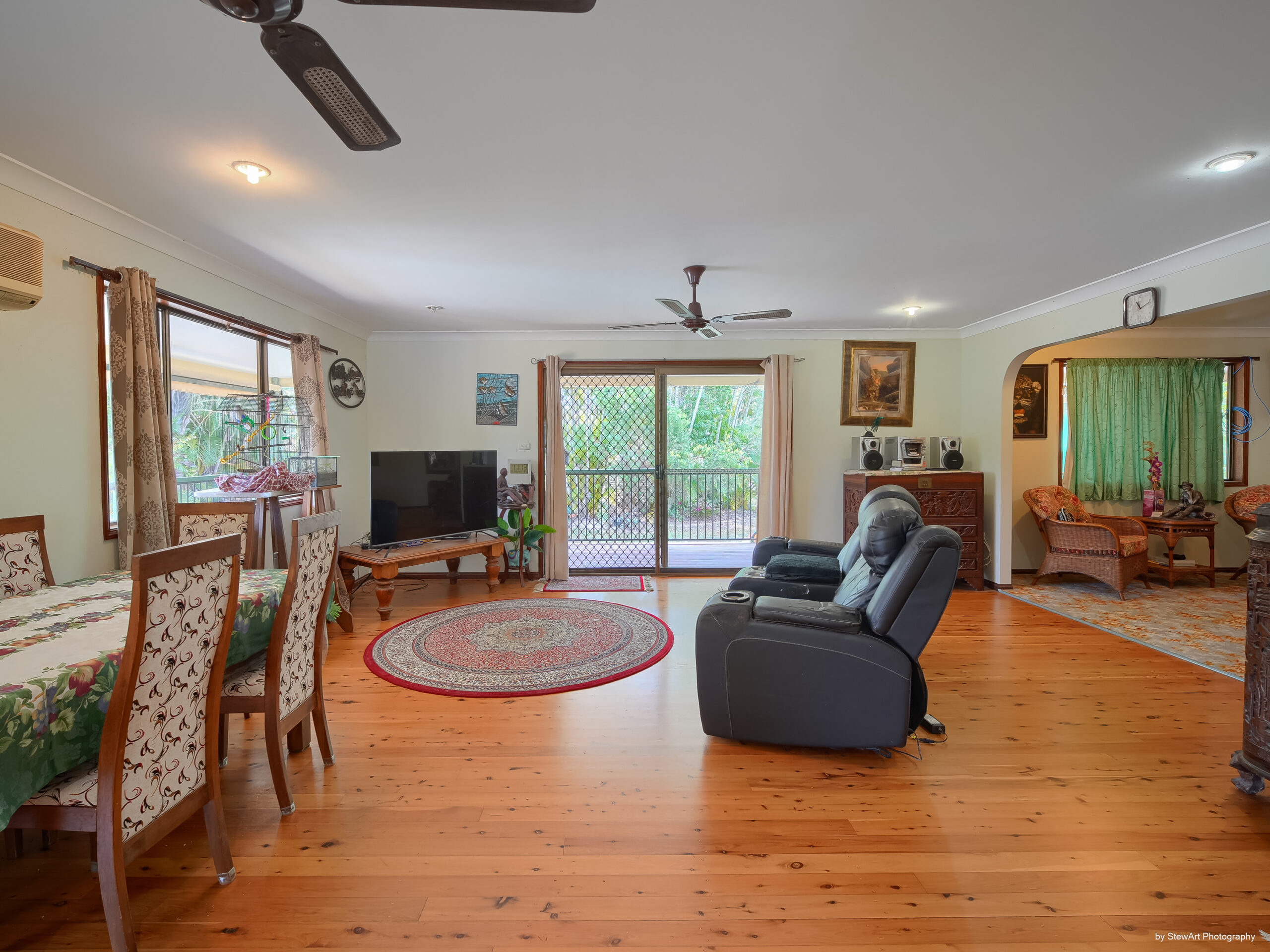 33 Shore Road West, BOORAL, QLD 4655 AUS