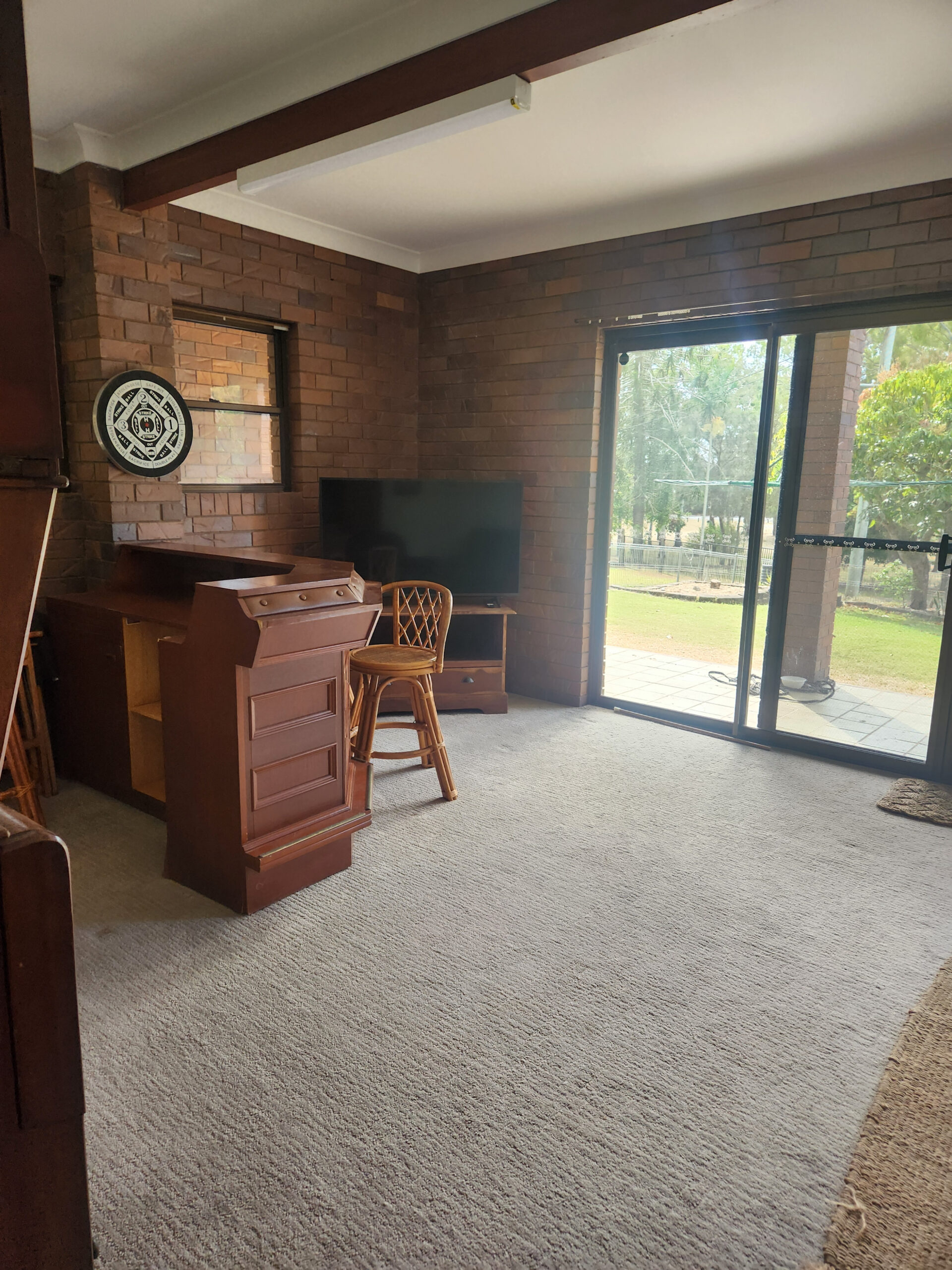 16 Mant Street, POINT VERNON, QLD 4655 AUS