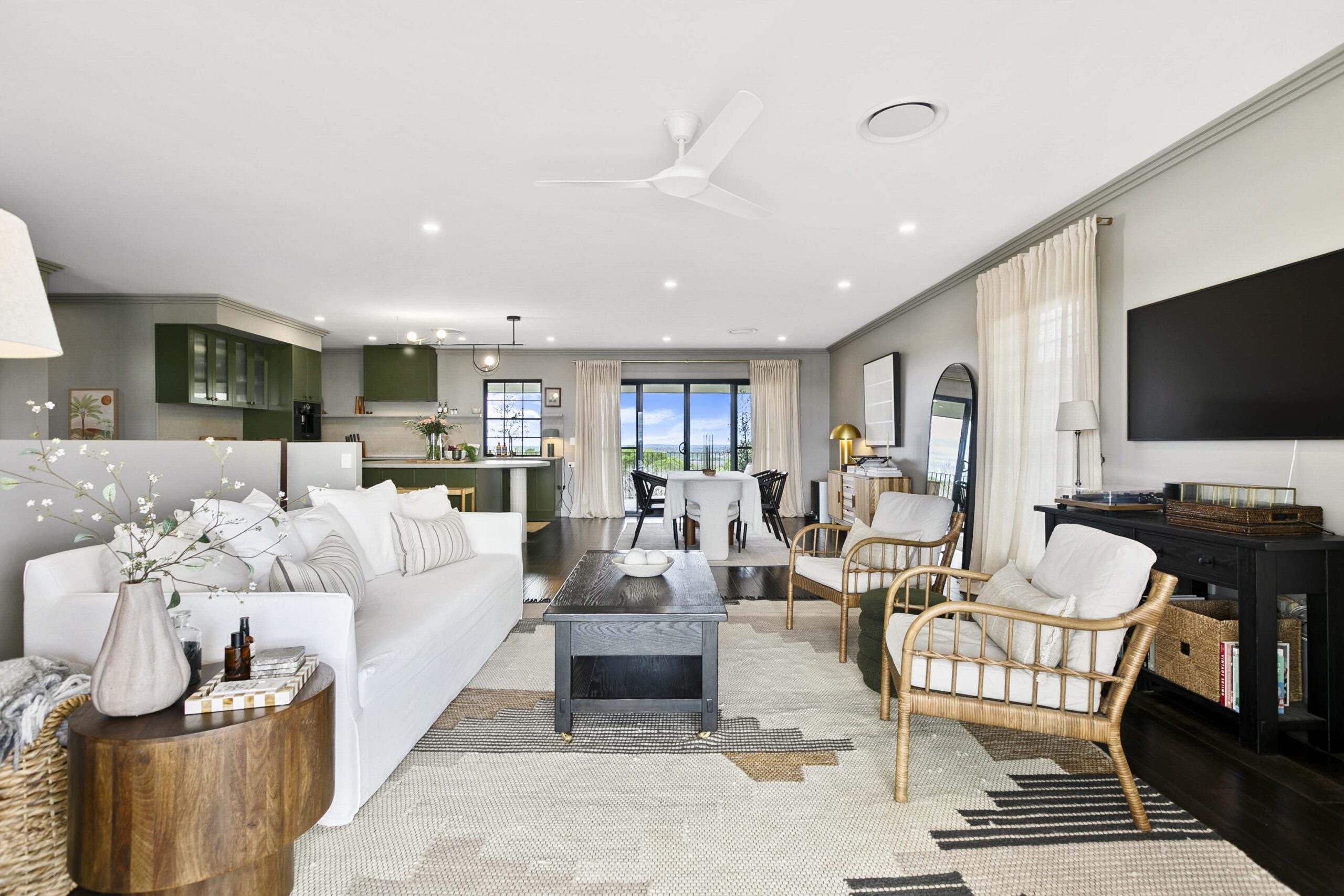 22 Sandy View Drive, NIKENBAH, QLD 4655 AUS