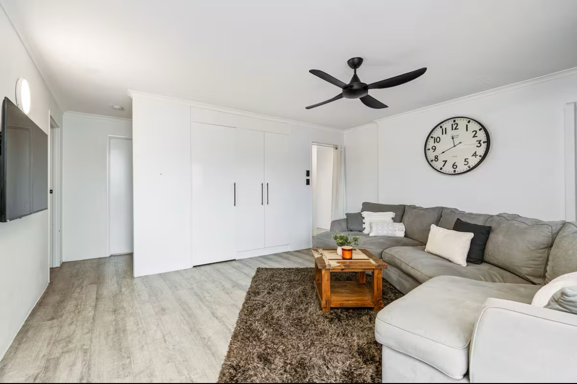 4/383 Esplanade, TORQUAY, QLD 4655 AUS