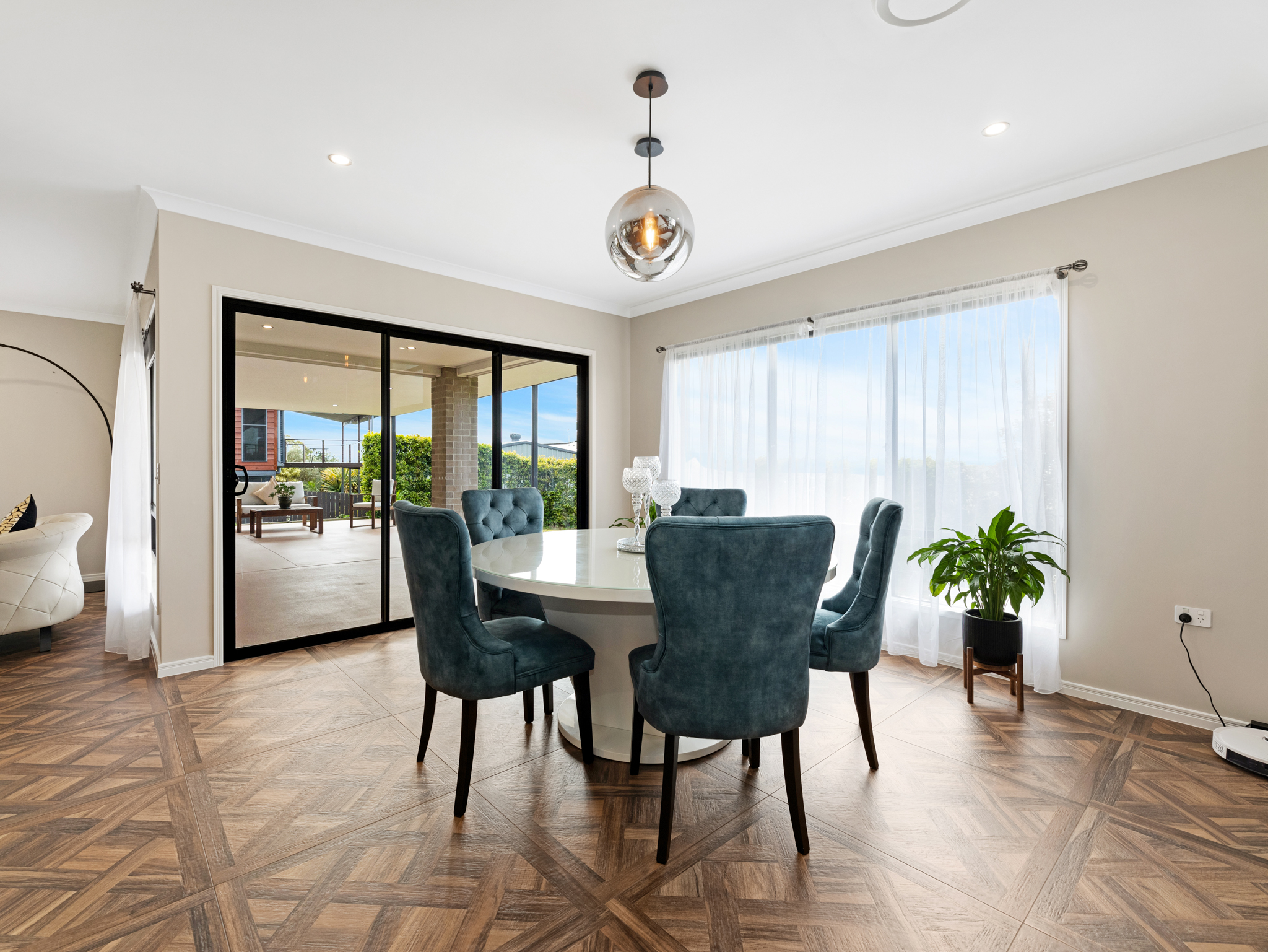 5 Ridge View Court, NIKENBAH, QLD 4655 AUS