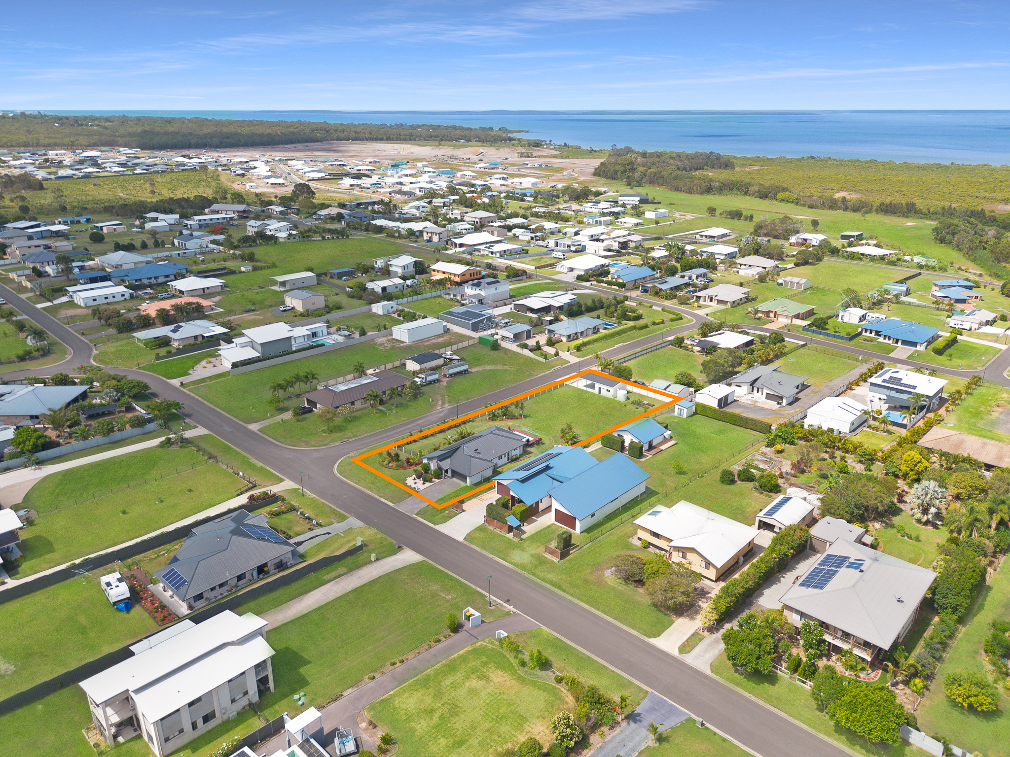 48 Windjammer Circuit, RIVER HEADS, QLD 4655 AUS