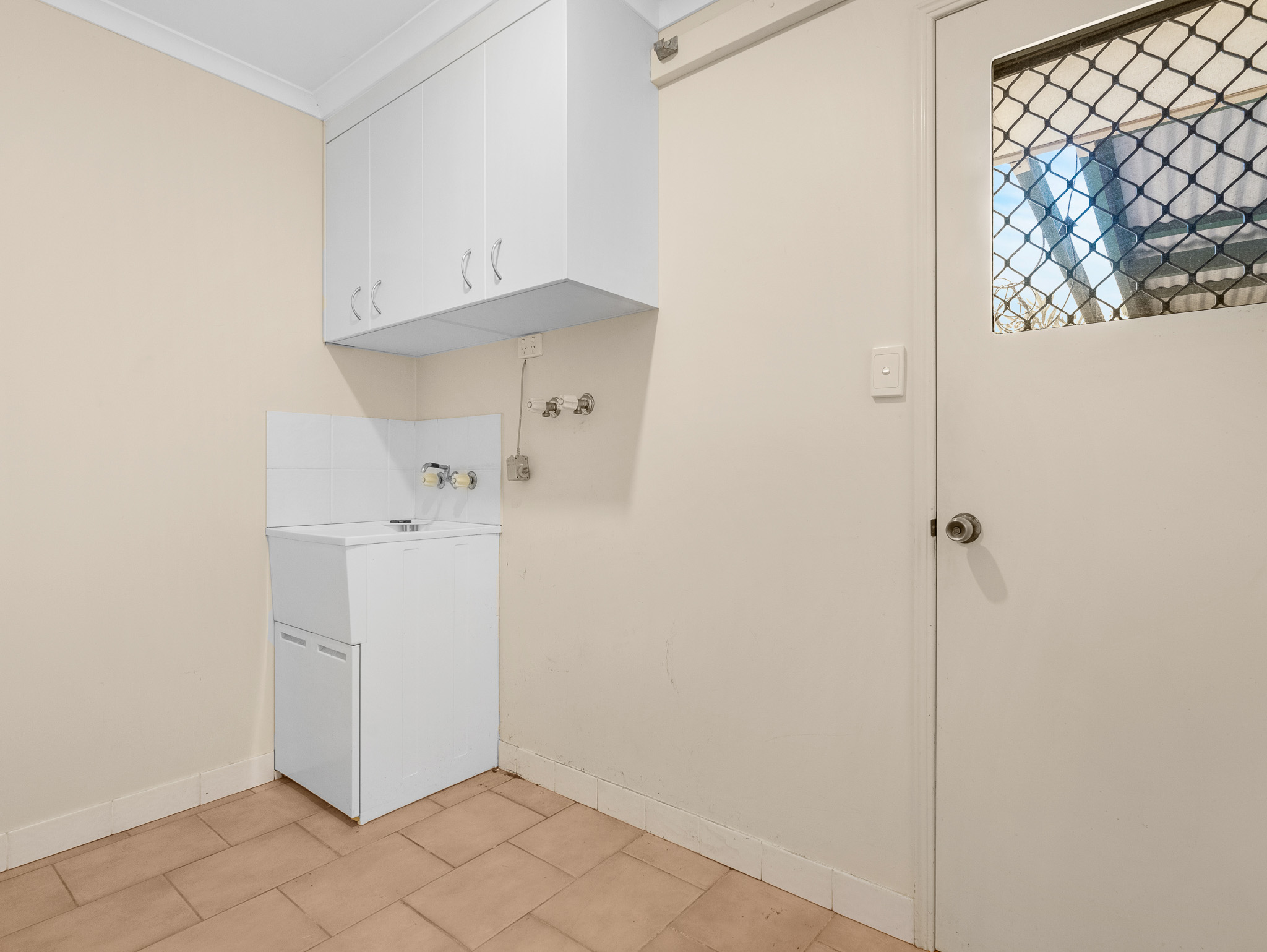 93-95 Nissen St, URRAWEEN, QLD 4655 AUS