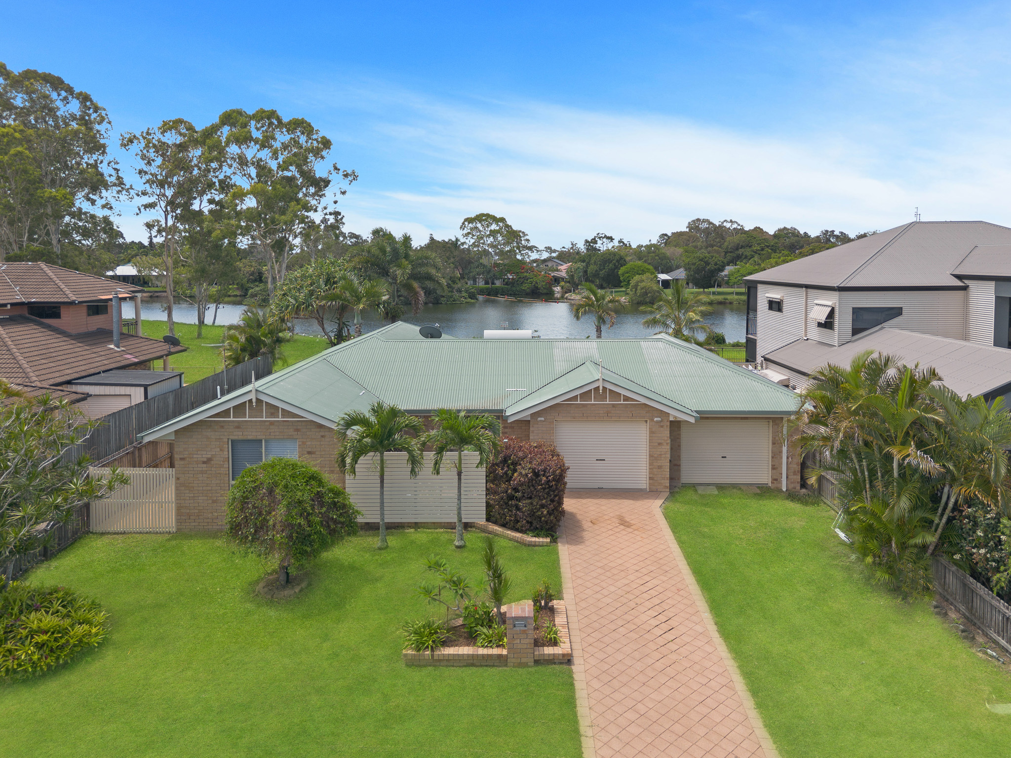 26 Lester Crescent, TORQUAY, QLD 4655 AUS