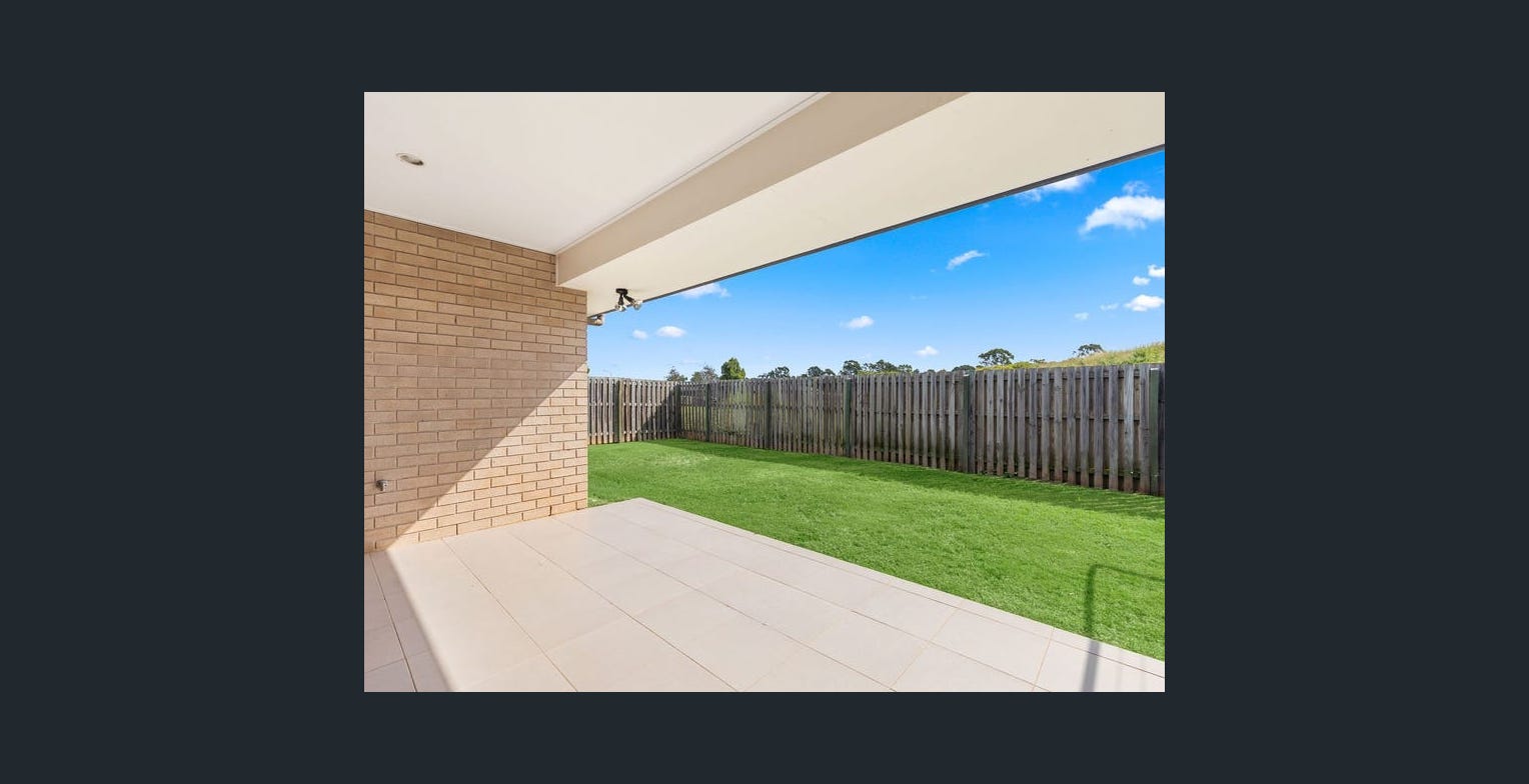 12 Venus Street, URRAWEEN, QLD 4655 AUS