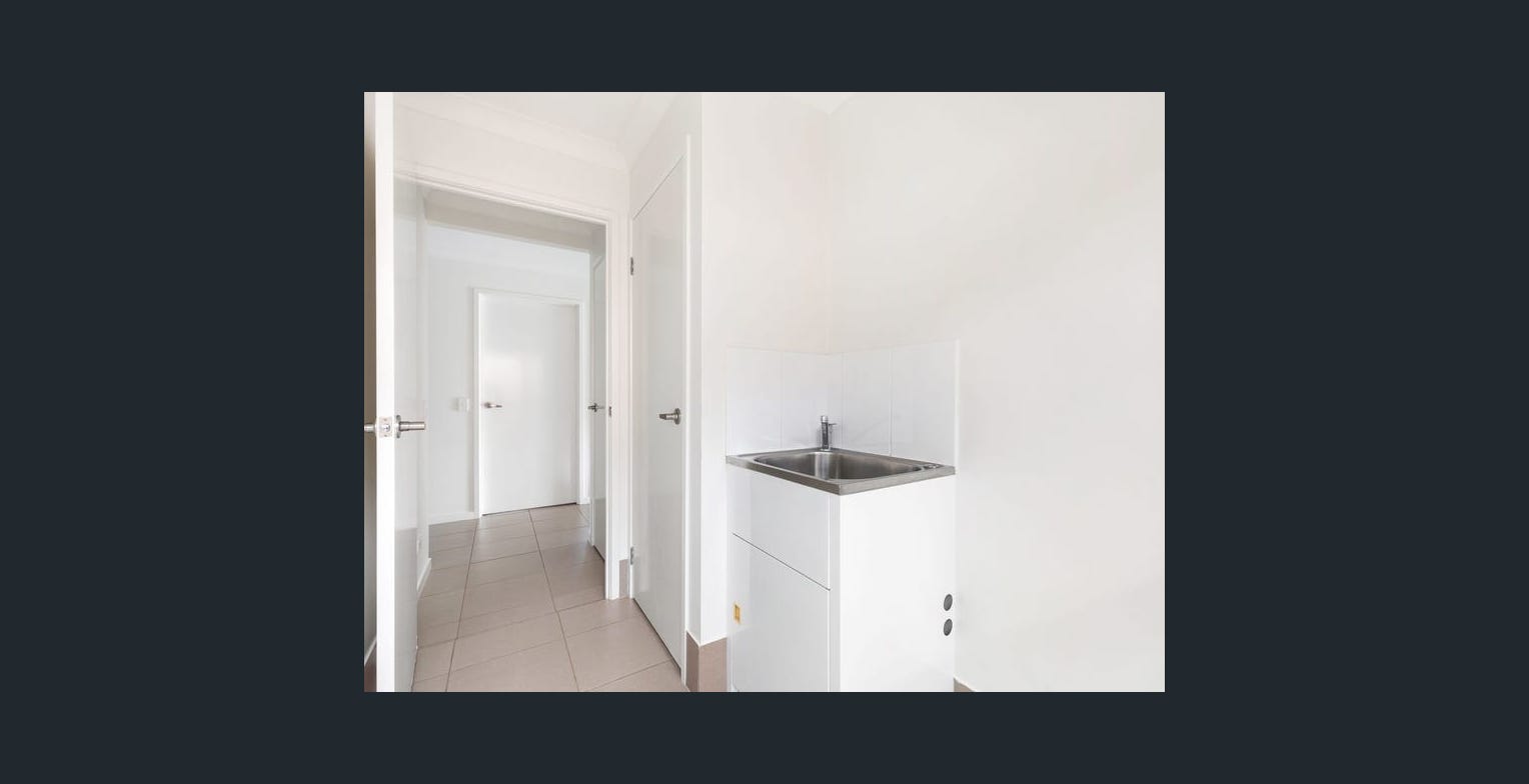 12 Venus Street, URRAWEEN, QLD 4655 AUS