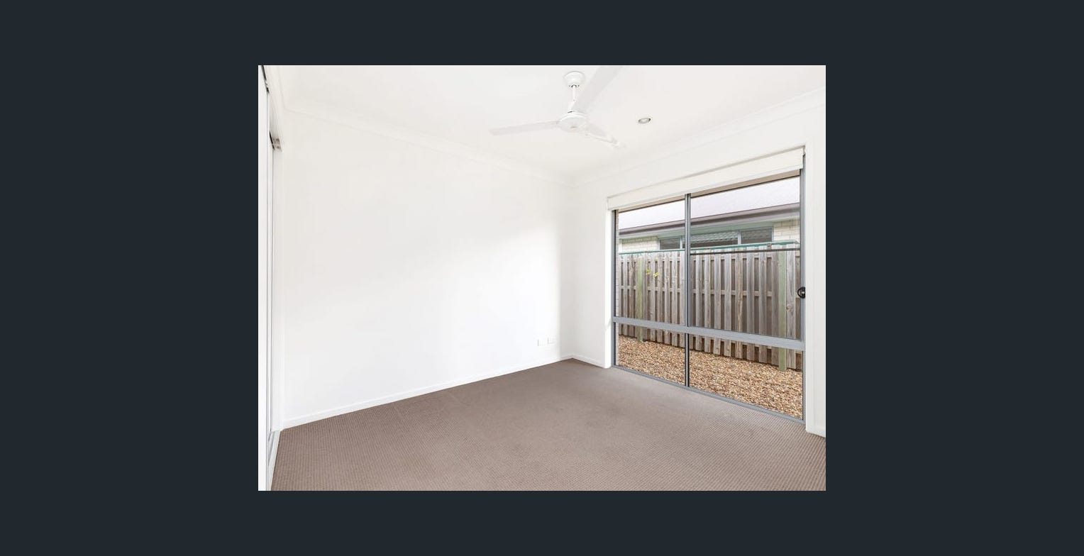 12 Venus Street, URRAWEEN, QLD 4655 AUS