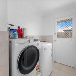 39 Bradman Way, URANGAN, QLD 4655 AUS