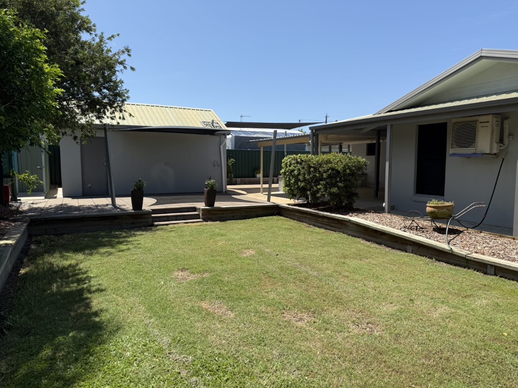 25 Turrum Street, SCARNESS, QLD 4655 AUS