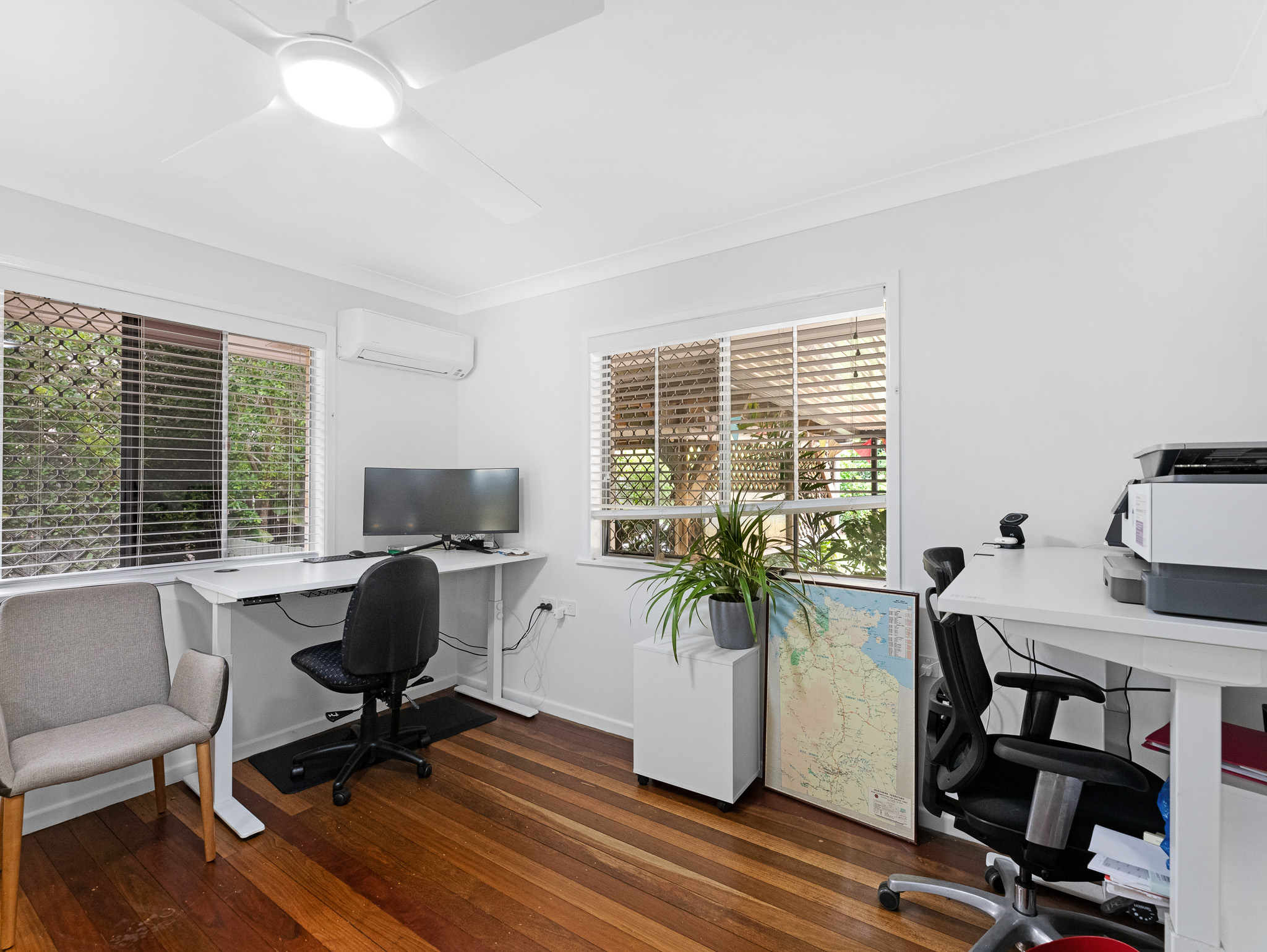 17 Campbell Street, TORQUAY, QLD 4655 AUS