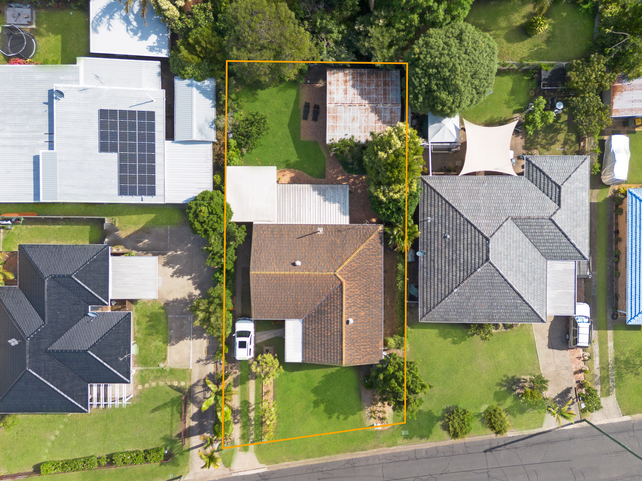 17 Campbell Street, TORQUAY, QLD 4655 AUS