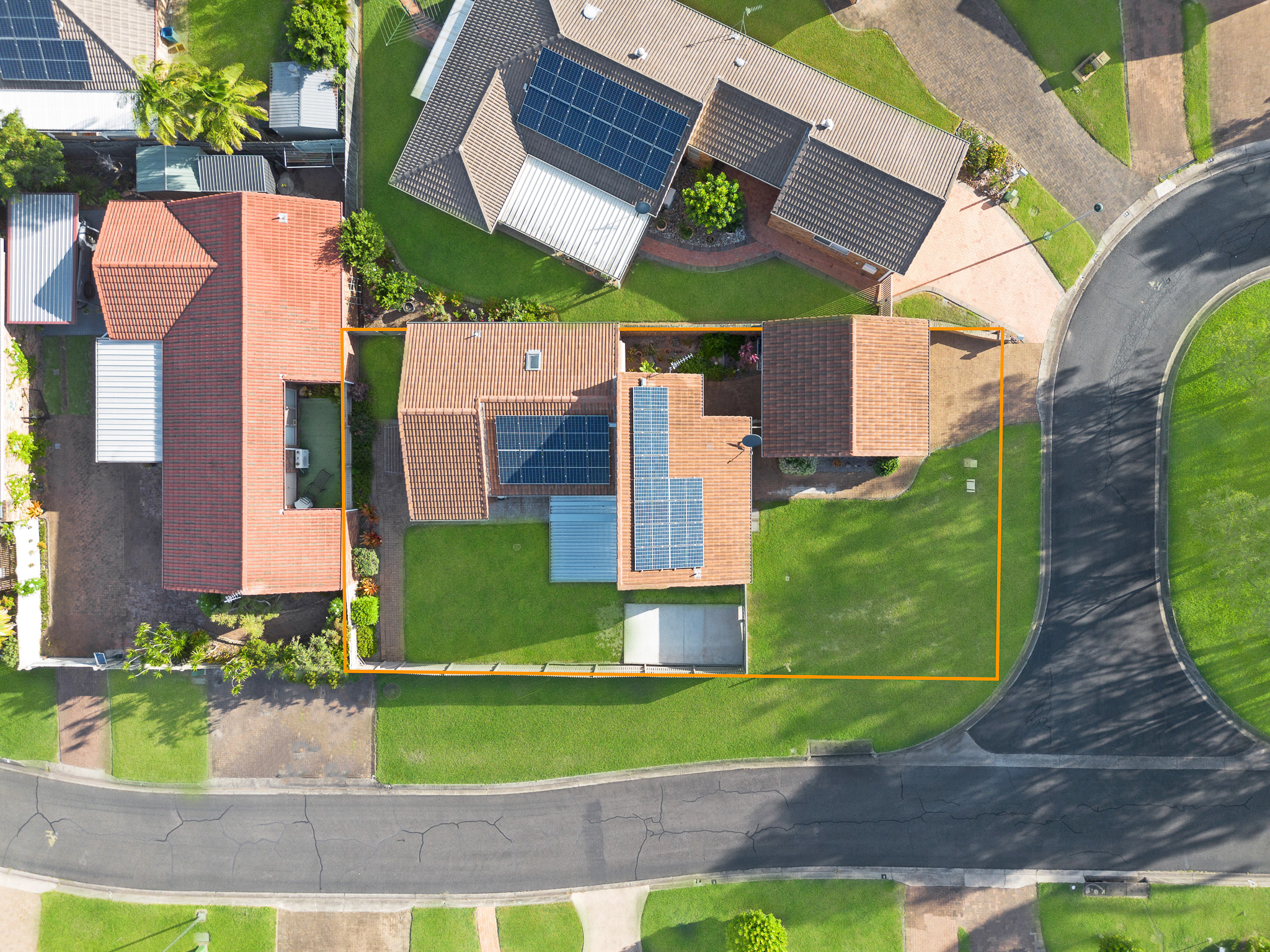 6 Woodland Close, TORQUAY, QLD 4655 AUS