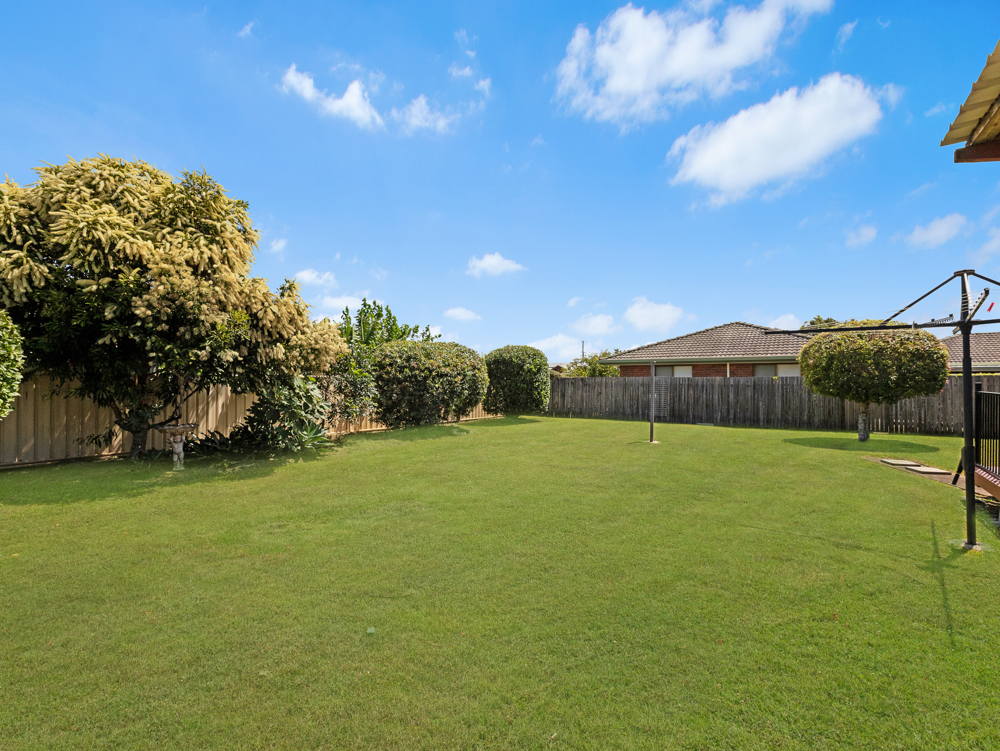 38 Paul Drive, POINT VERNON, QLD 4655 AUS