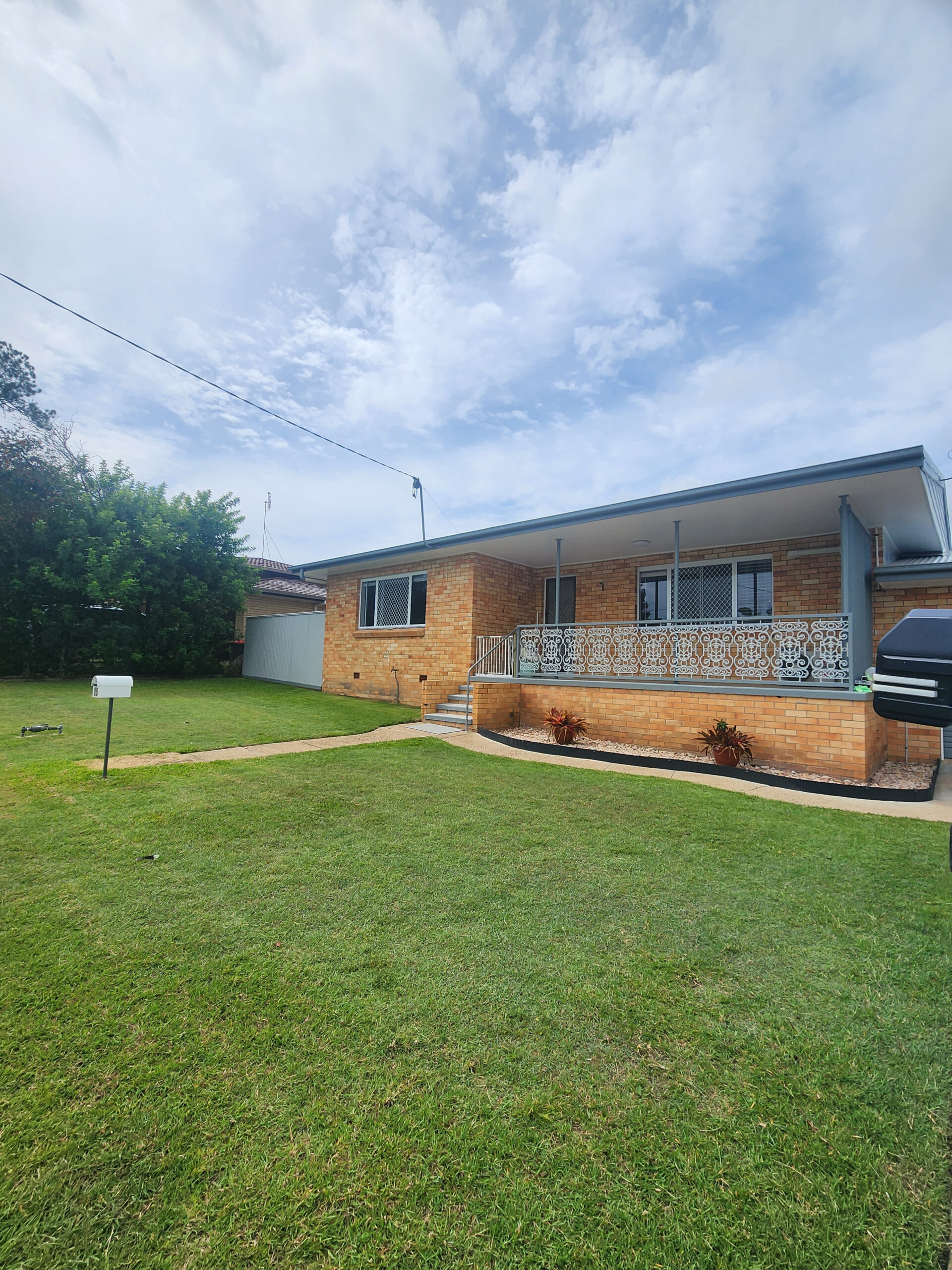 25 Tingira Terrace, SCARNESS, QLD 4655 AUS