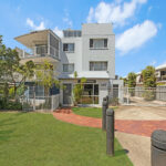 7/407 Esplanade, TORQUAY, QLD 4655 AUS