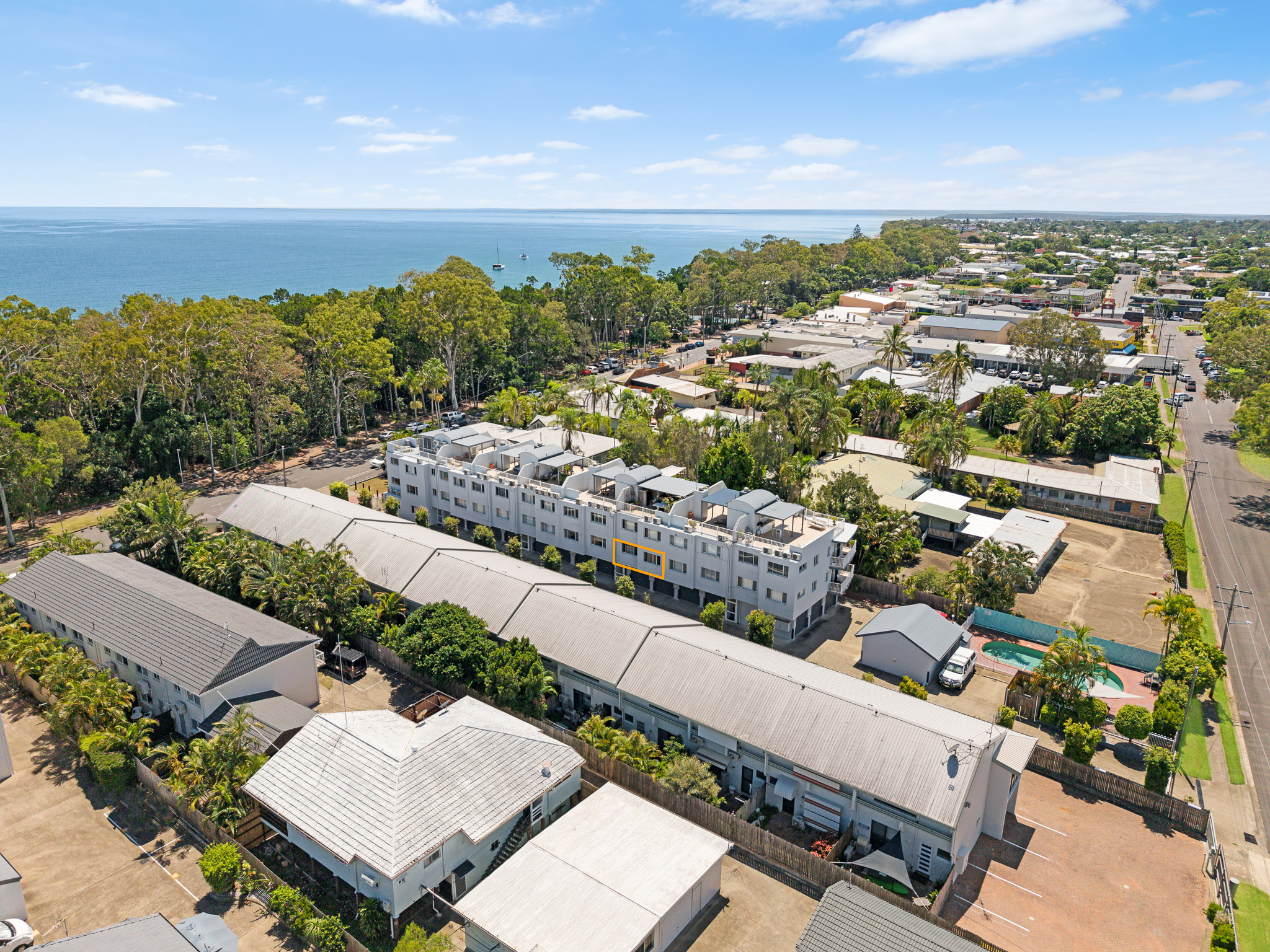 7/407 Esplanade, TORQUAY, QLD 4655 AUS