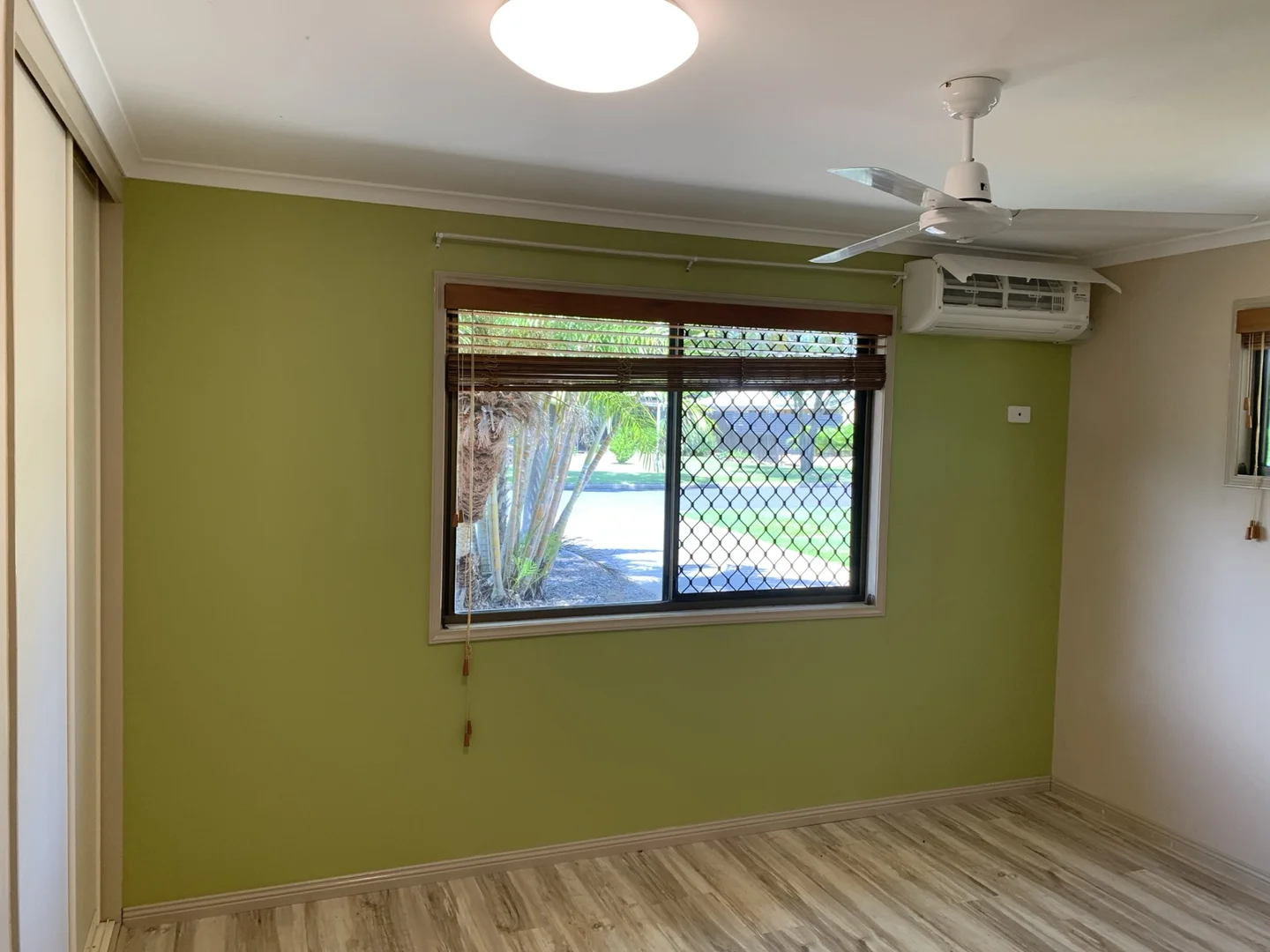 13 Owen Street, URANGAN, QLD 4655 AUS