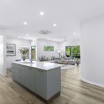 39 Oceanview Street, POINT VERNON, QLD 4655 AUS