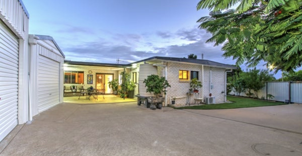 9 Charleville Street, POINT VERNON, QLD 4655 AUS