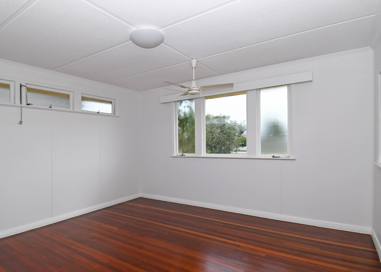 12 Martin Street, PIALBA, QLD 4655 AUS