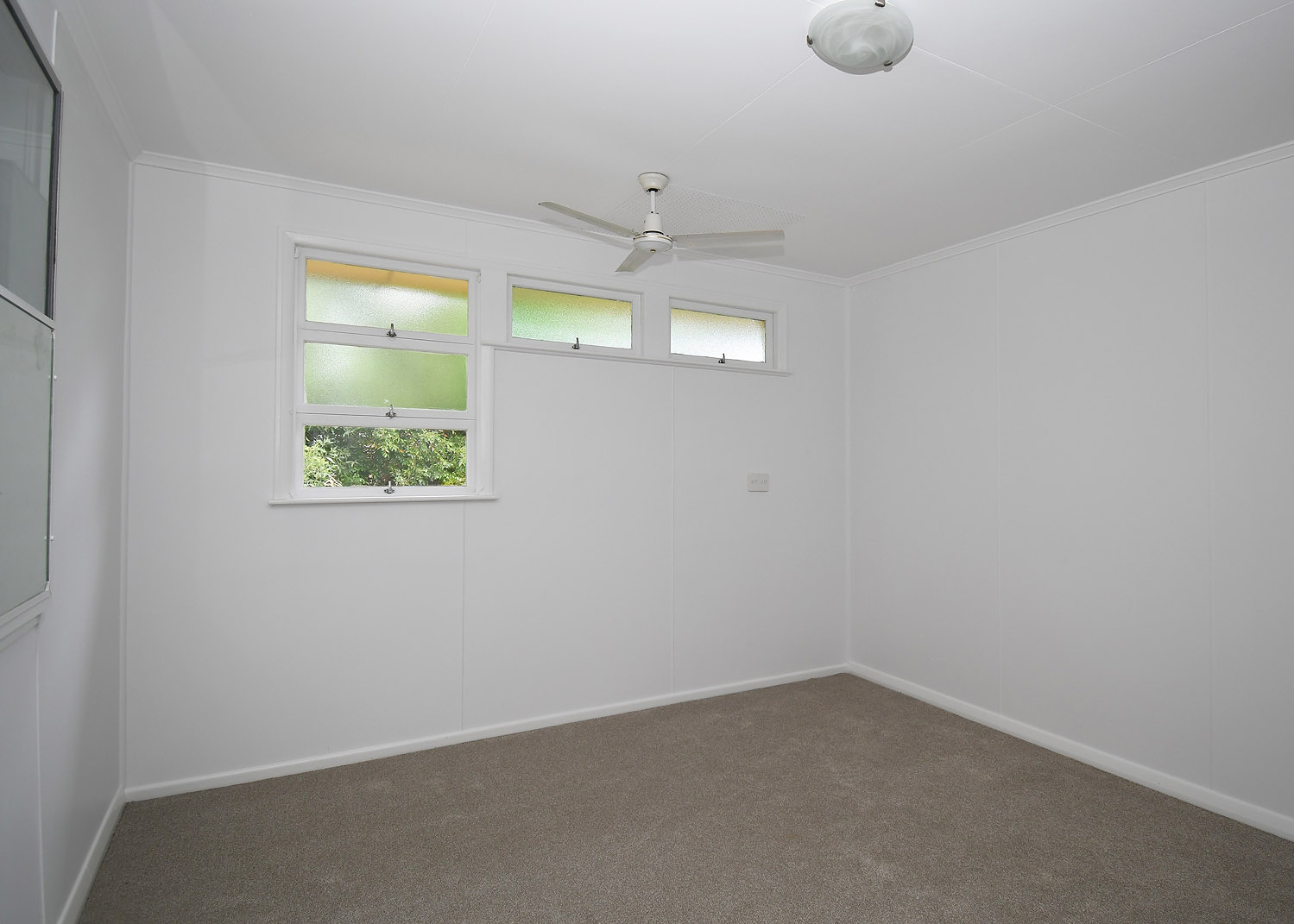 12 Martin Street, PIALBA, QLD 4655 AUS