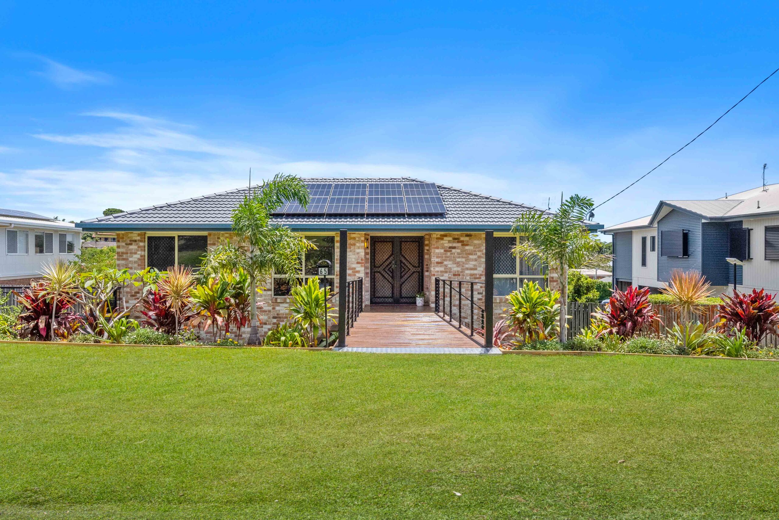65 Jacobsen Outlook, URRAWEEN, QLD 4655 AUS