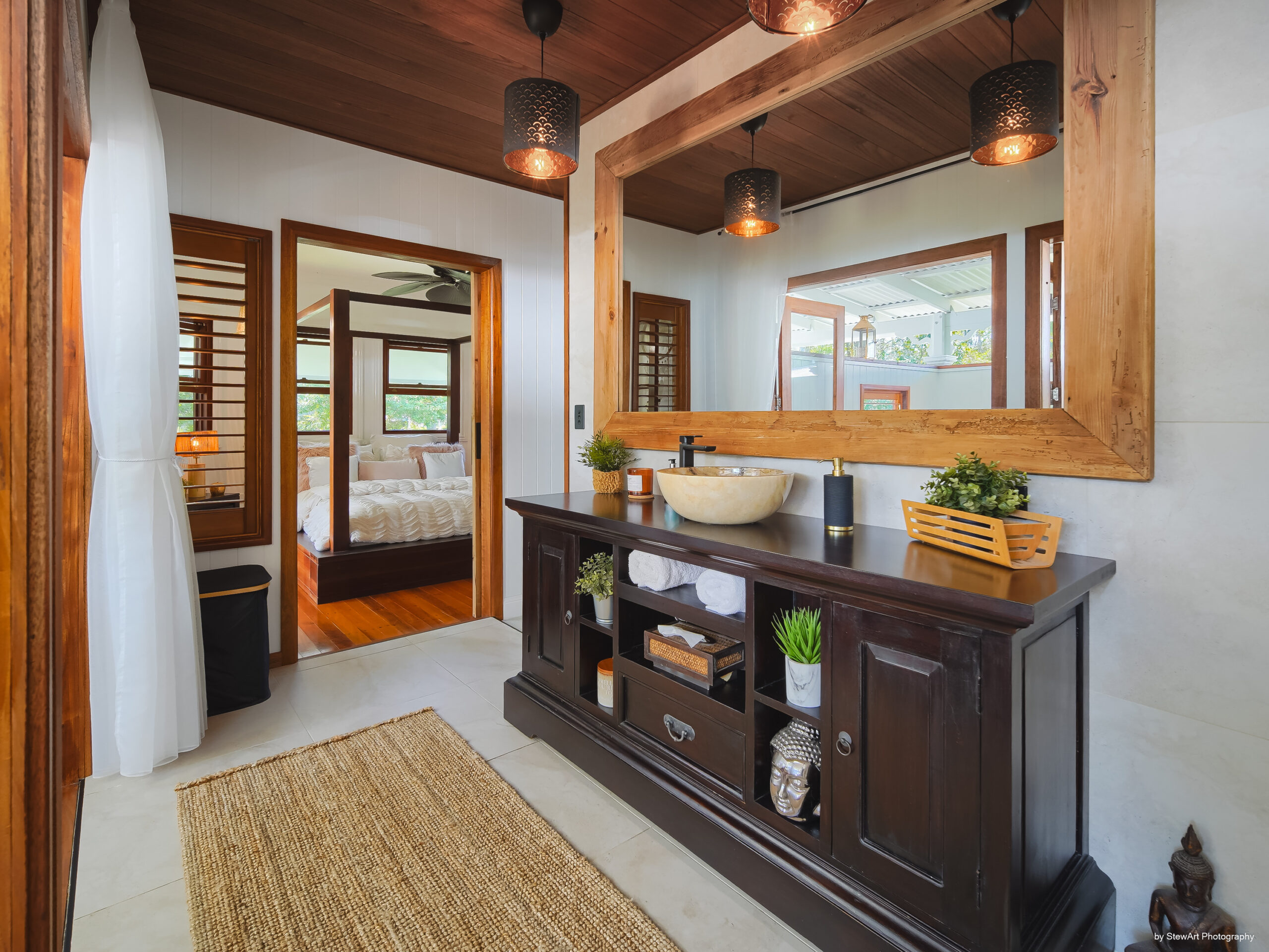 12 Burralong Drive, WONDUNNA, QLD 4655 AUS