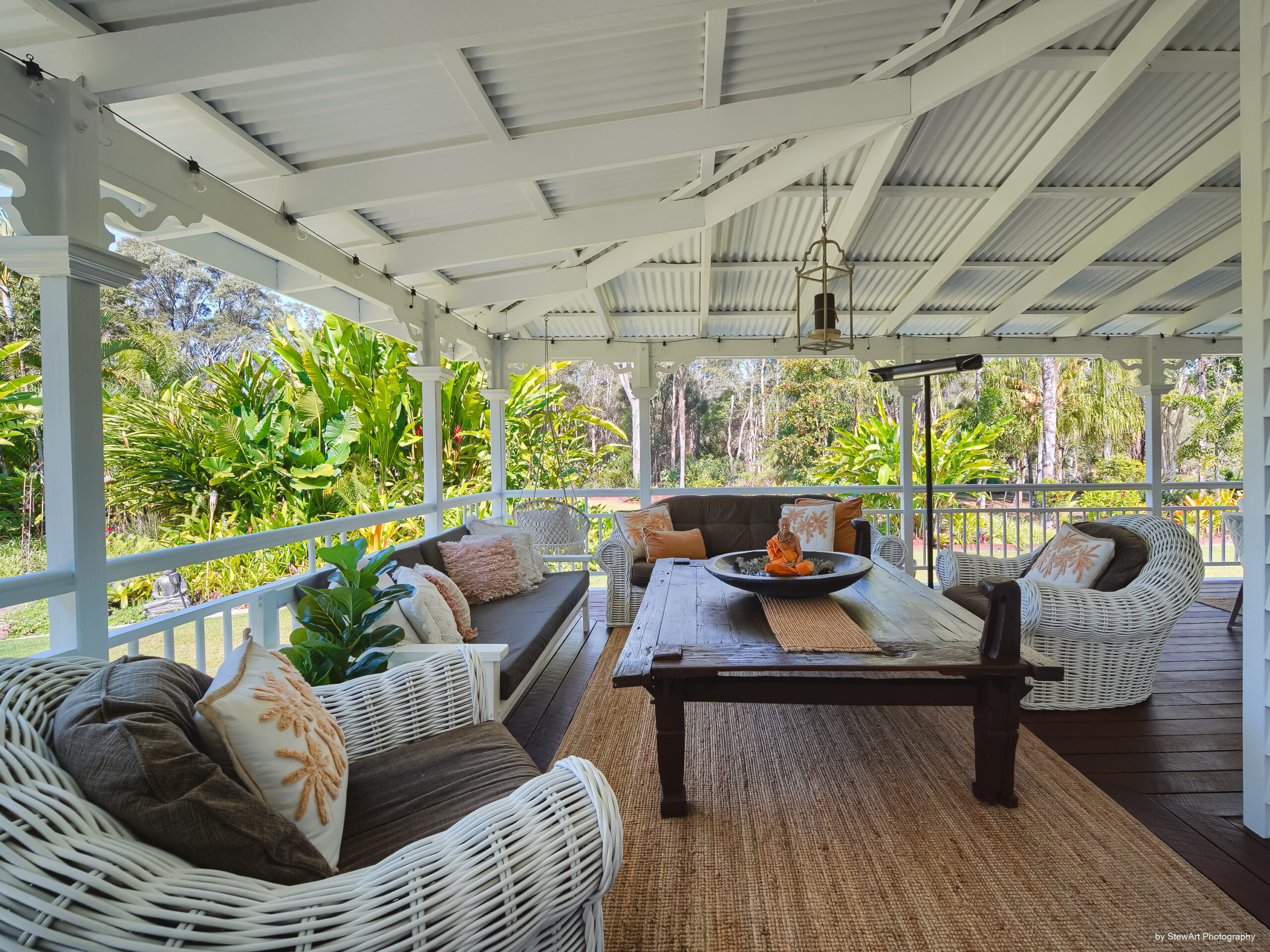 12 Burralong Drive, WONDUNNA, QLD 4655 AUS