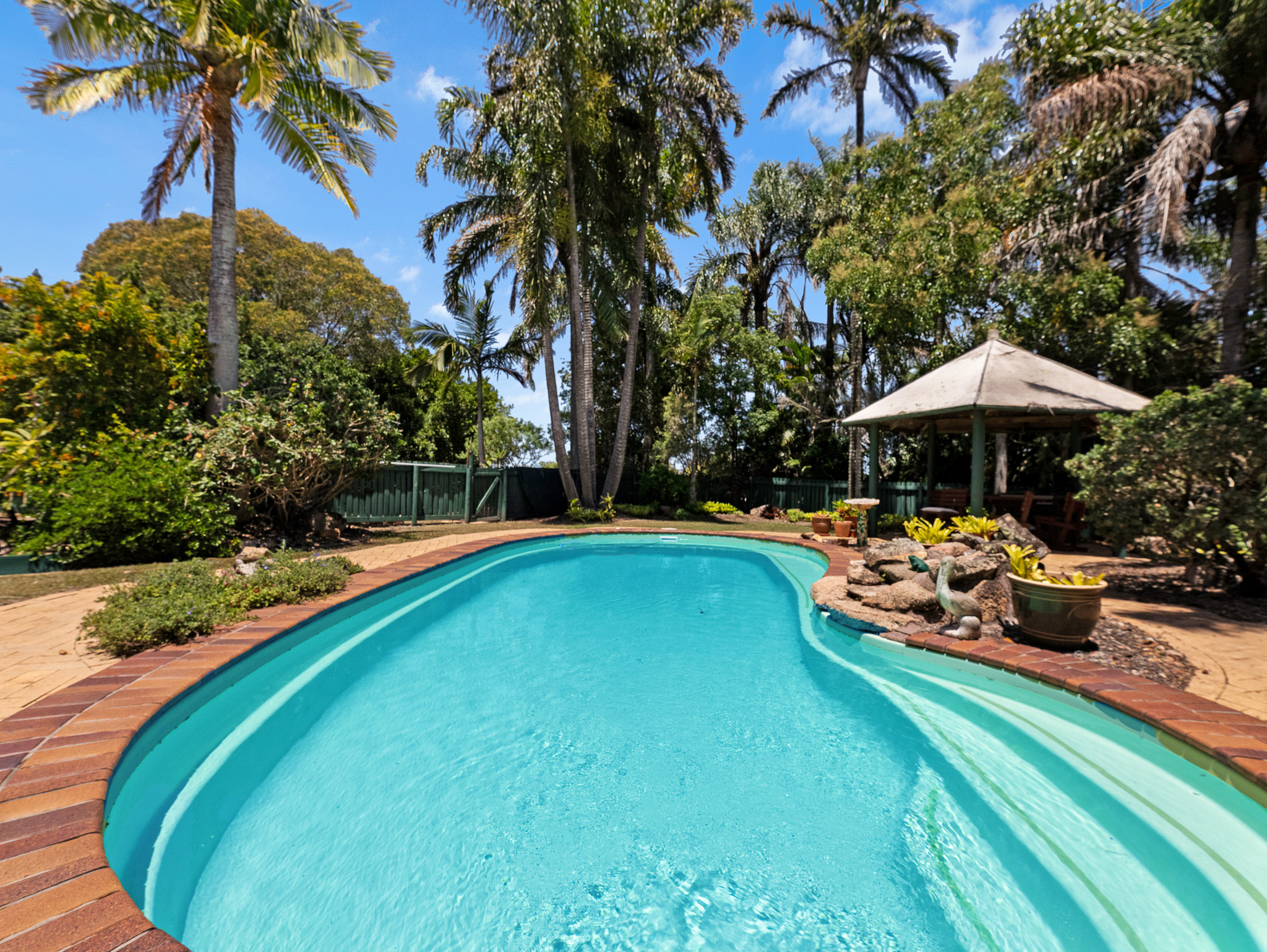 24 Tradewind Close, RIVER HEADS, QLD 4655 AUS