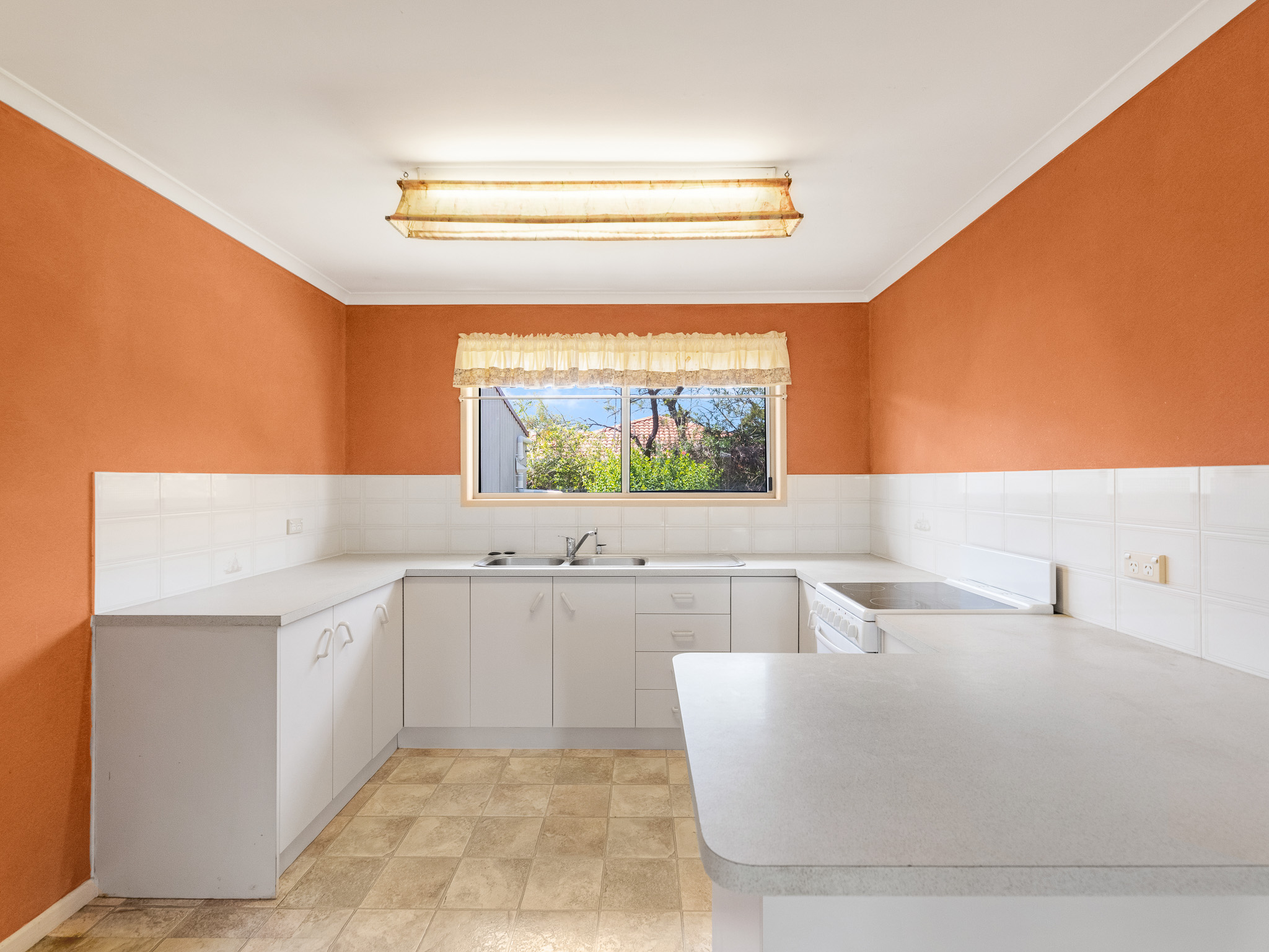 1 Palm Meadows Place, PIALBA, QLD 4655 AUS