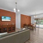 30 Francis Avenue, BOORAL, QLD 4655 AUS