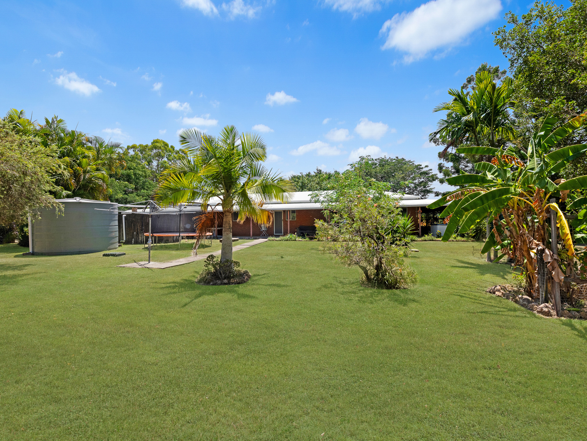 30 Francis Avenue, BOORAL, QLD 4655 AUS
