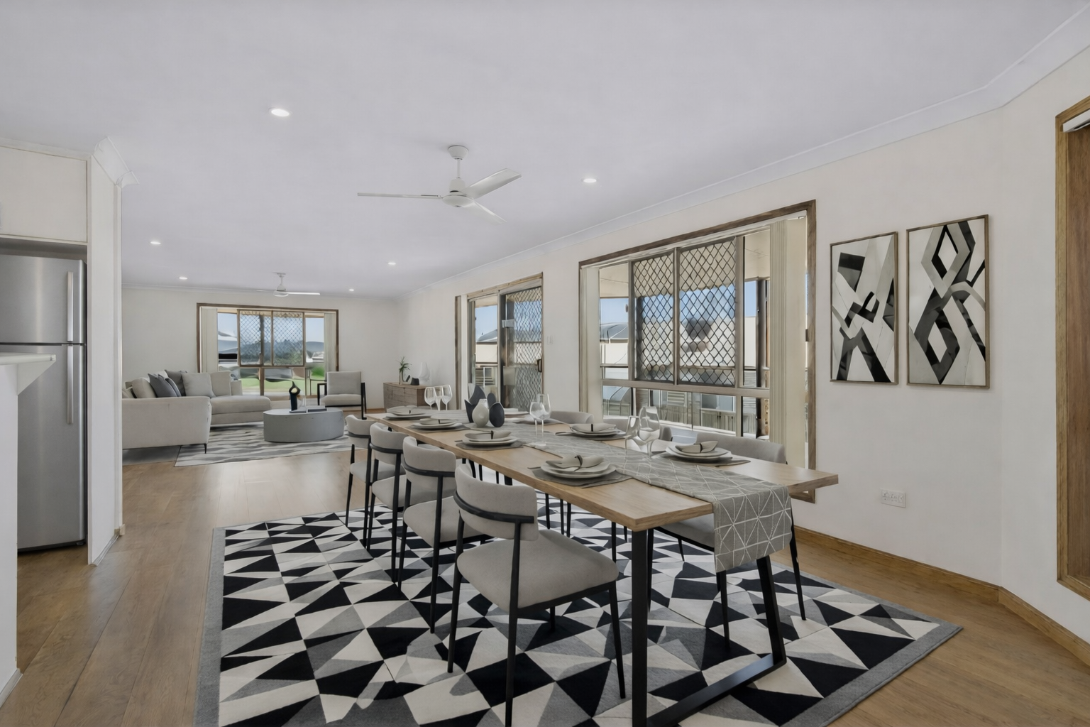 10 Queensbury Grove, URRAWEEN, QLD 4655 AUS