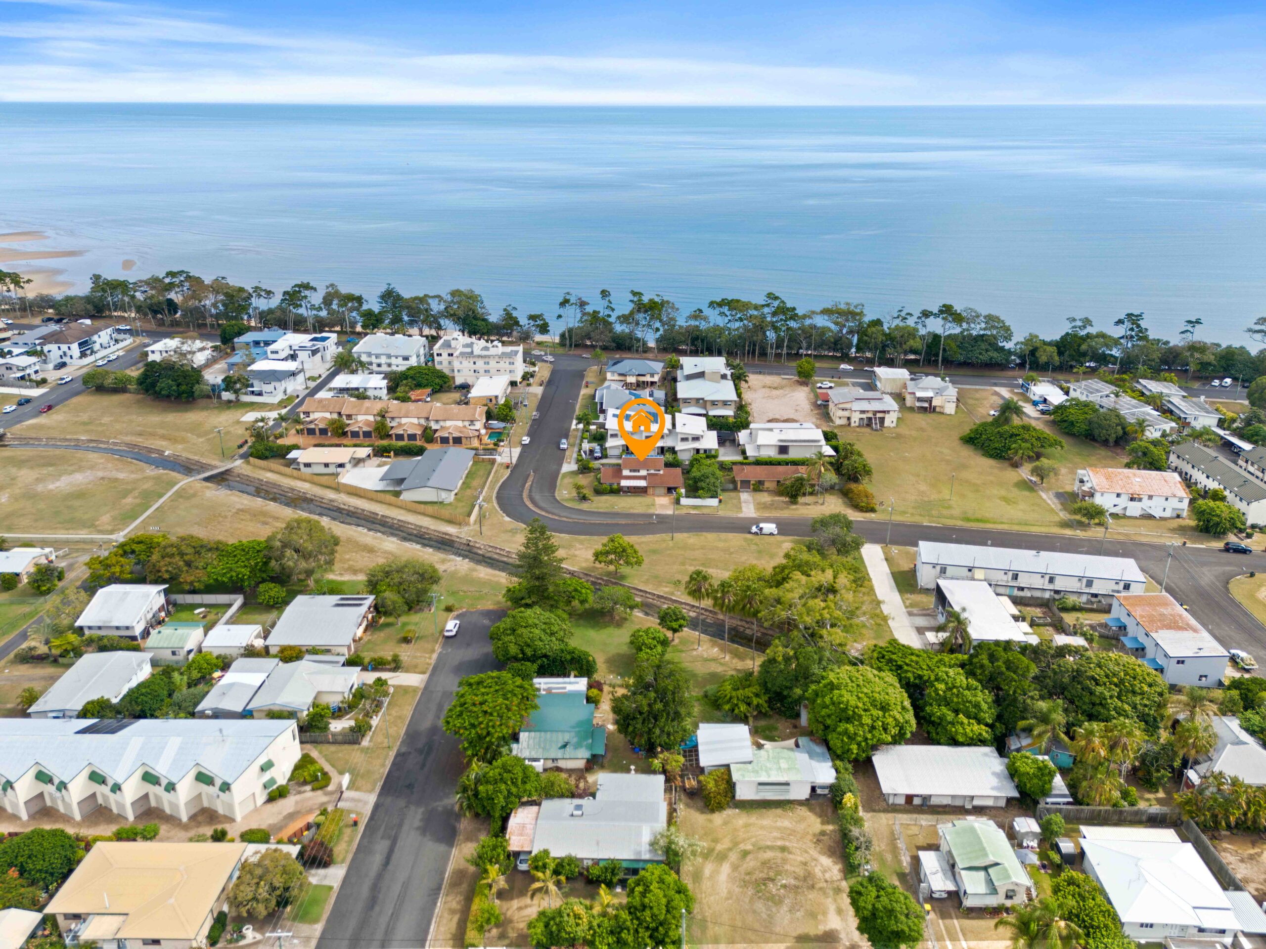 10 Hervey Street, SCARNESS, QLD 4655 AUS