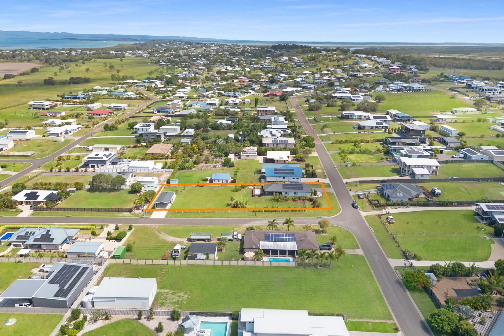 48 Windjammer Circuit, RIVER HEADS, QLD 4655 AUS