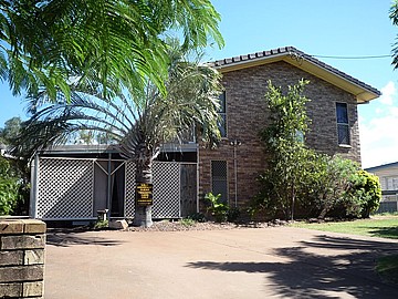 4/199 Cypress Street, URANGAN, QLD 4655 AUS