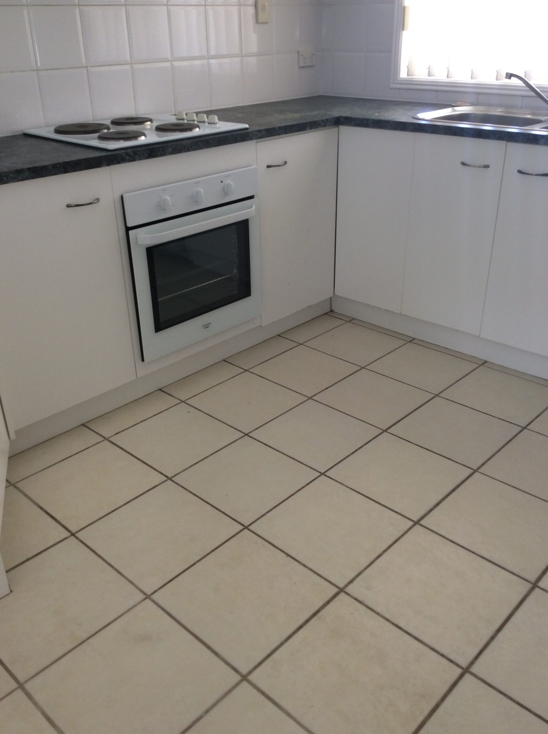 51 Wide Bay Drive, ELI WATERS, QLD 4655 AUS