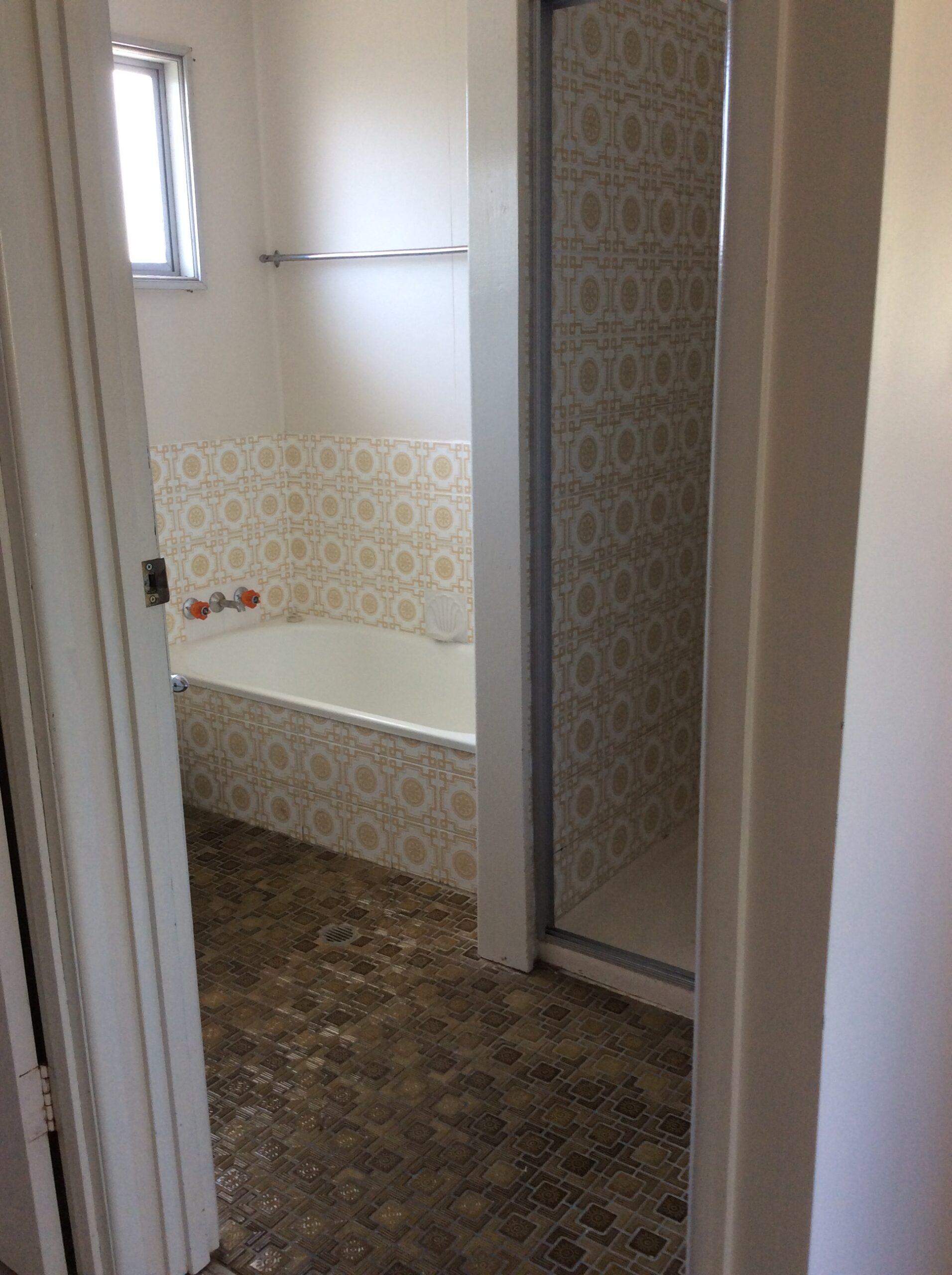 9 Arthur Street, URANGAN, QLD 4655 AUS