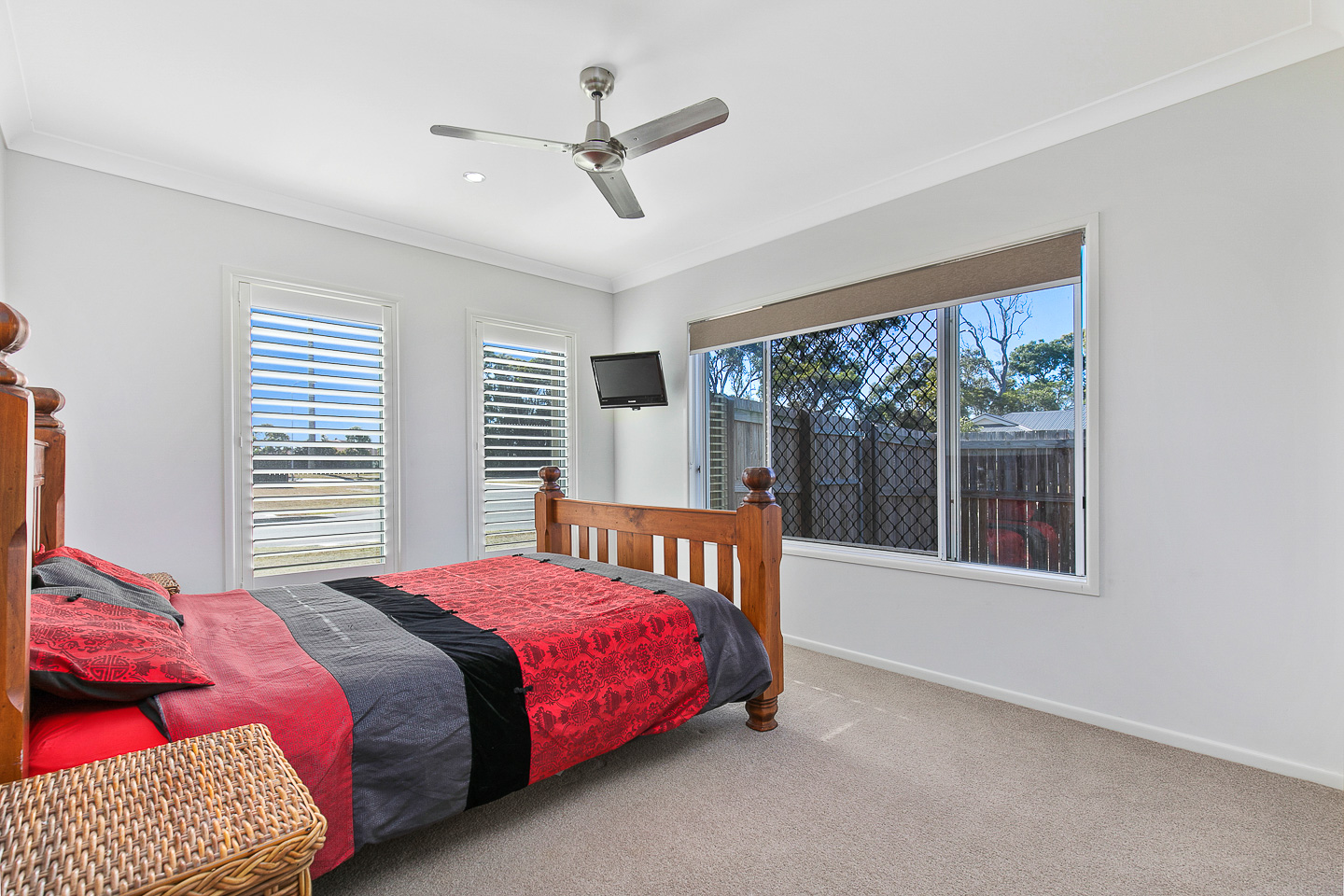 3 Serene Way, WONDUNNA, QLD 4655 AUS