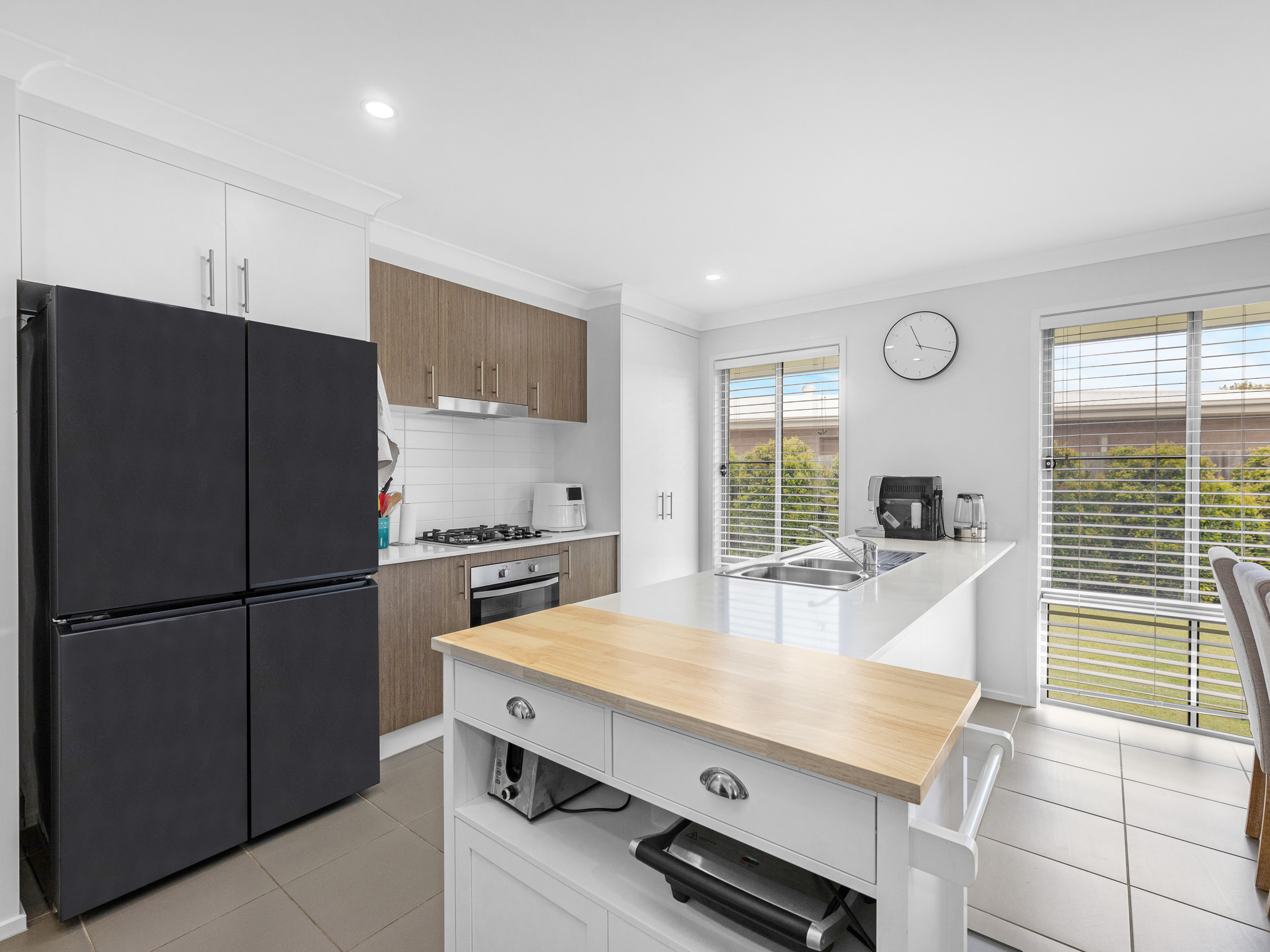 15 Wylie Way, URRAWEEN, QLD 4655 AUS