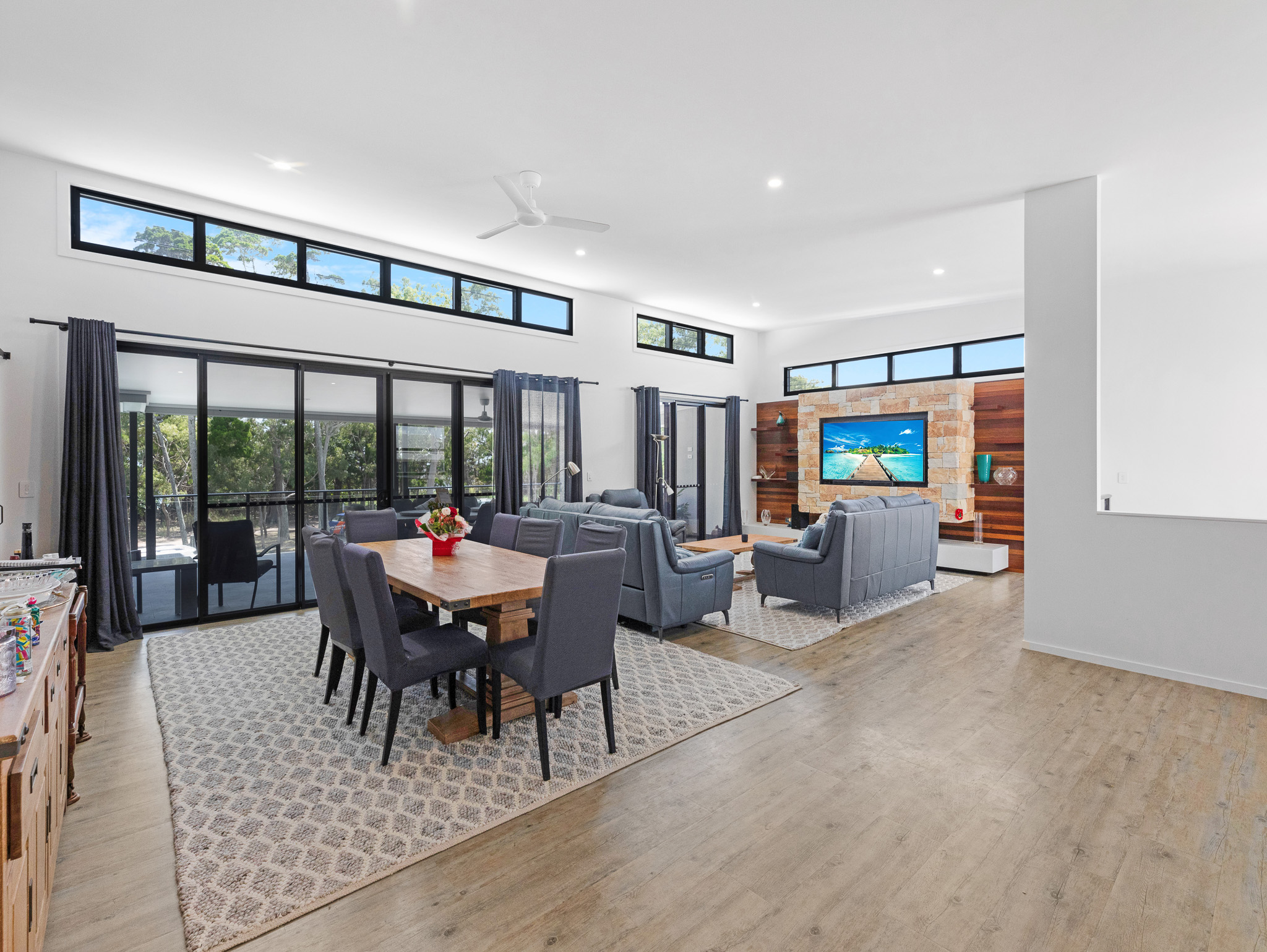 527 Esplanade, URANGAN, QLD 4655 AUS