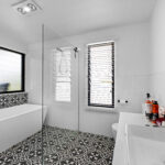 527 Esplanade, URANGAN, QLD 4655 AUS