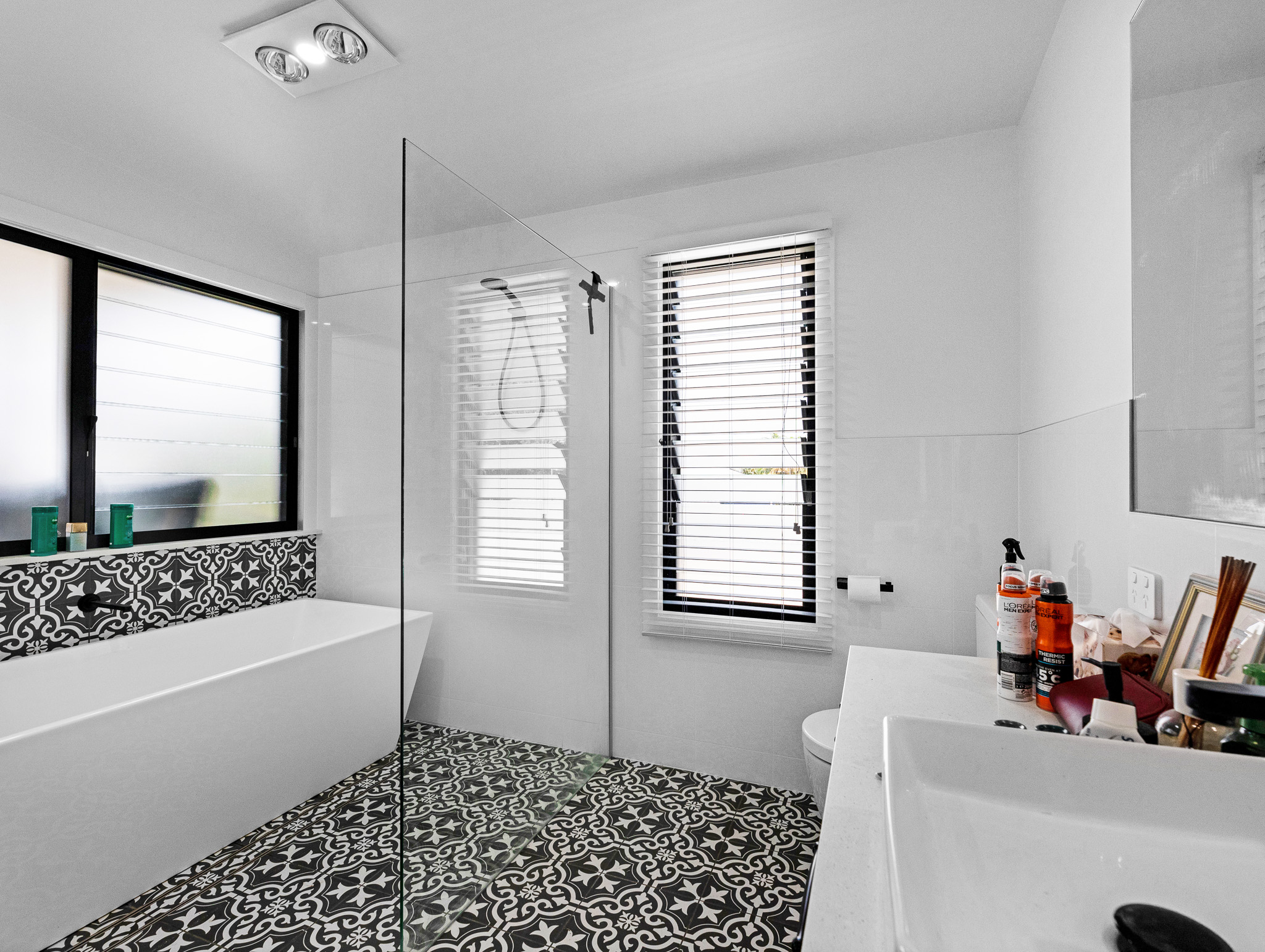 527 Esplanade, URANGAN, QLD 4655 AUS