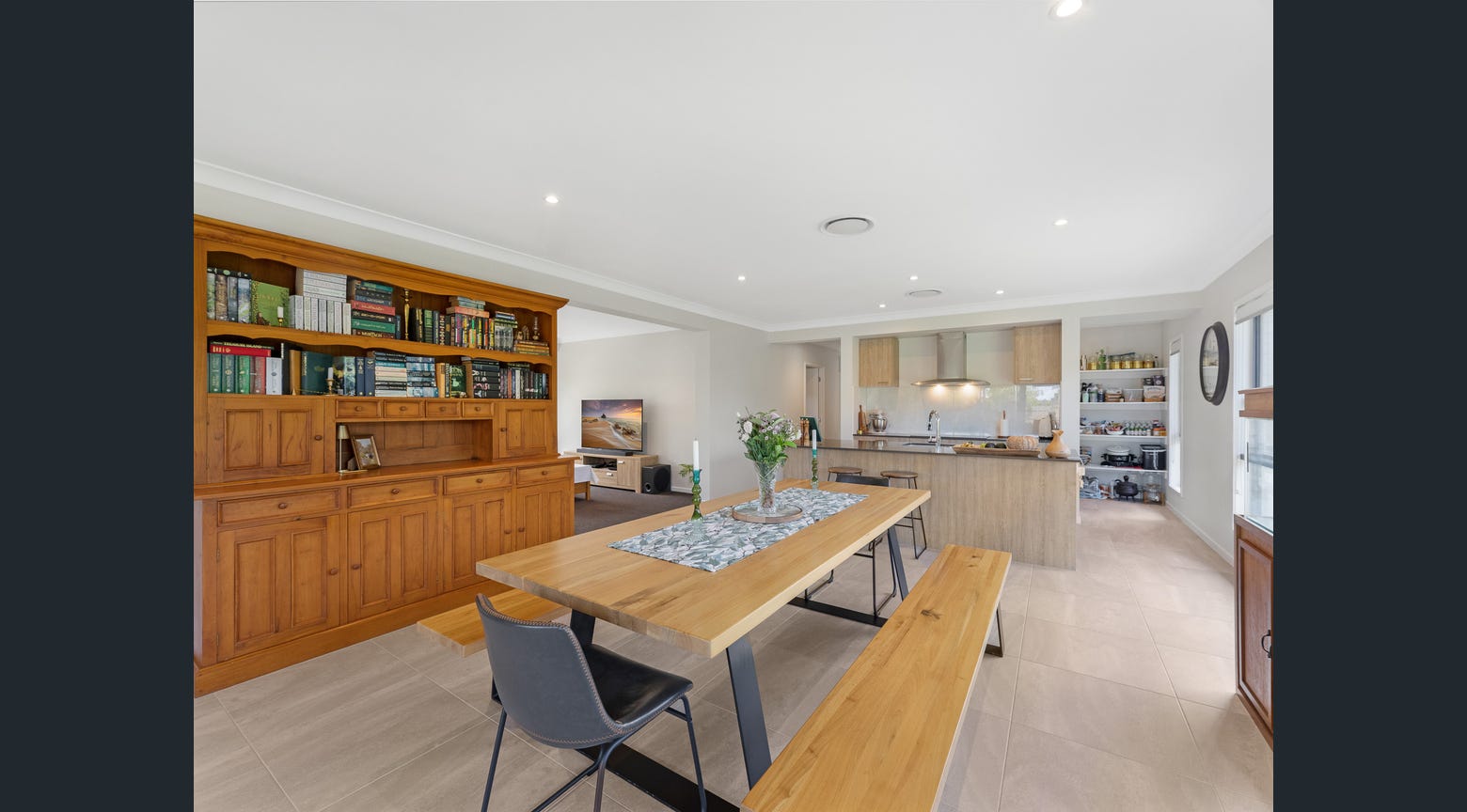 34 North Street, POINT VERNON, QLD 4655 AUS