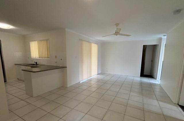 11 Mainsail Court, POINT VERNON, QLD 4655 AUS