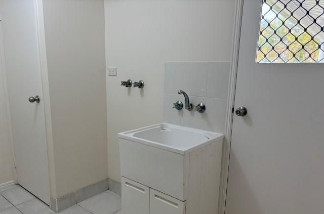 11 Mainsail Court, POINT VERNON, QLD 4655 AUS