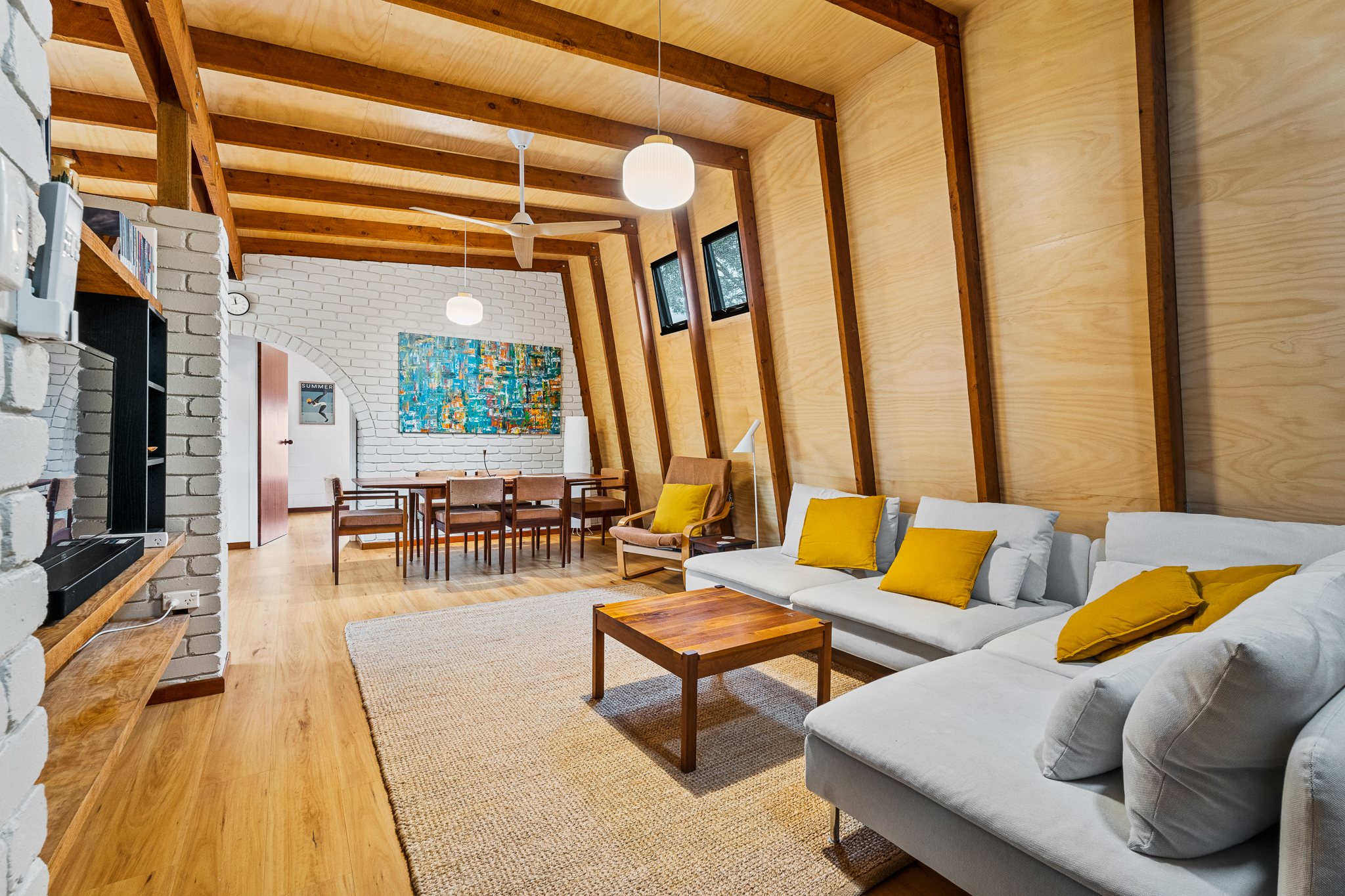 28 Prince Street, URANGAN, QLD 4655 AUS