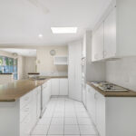 4 Palmwood Drive, DUNDOWRAN BEACH, QLD 4655 AUS