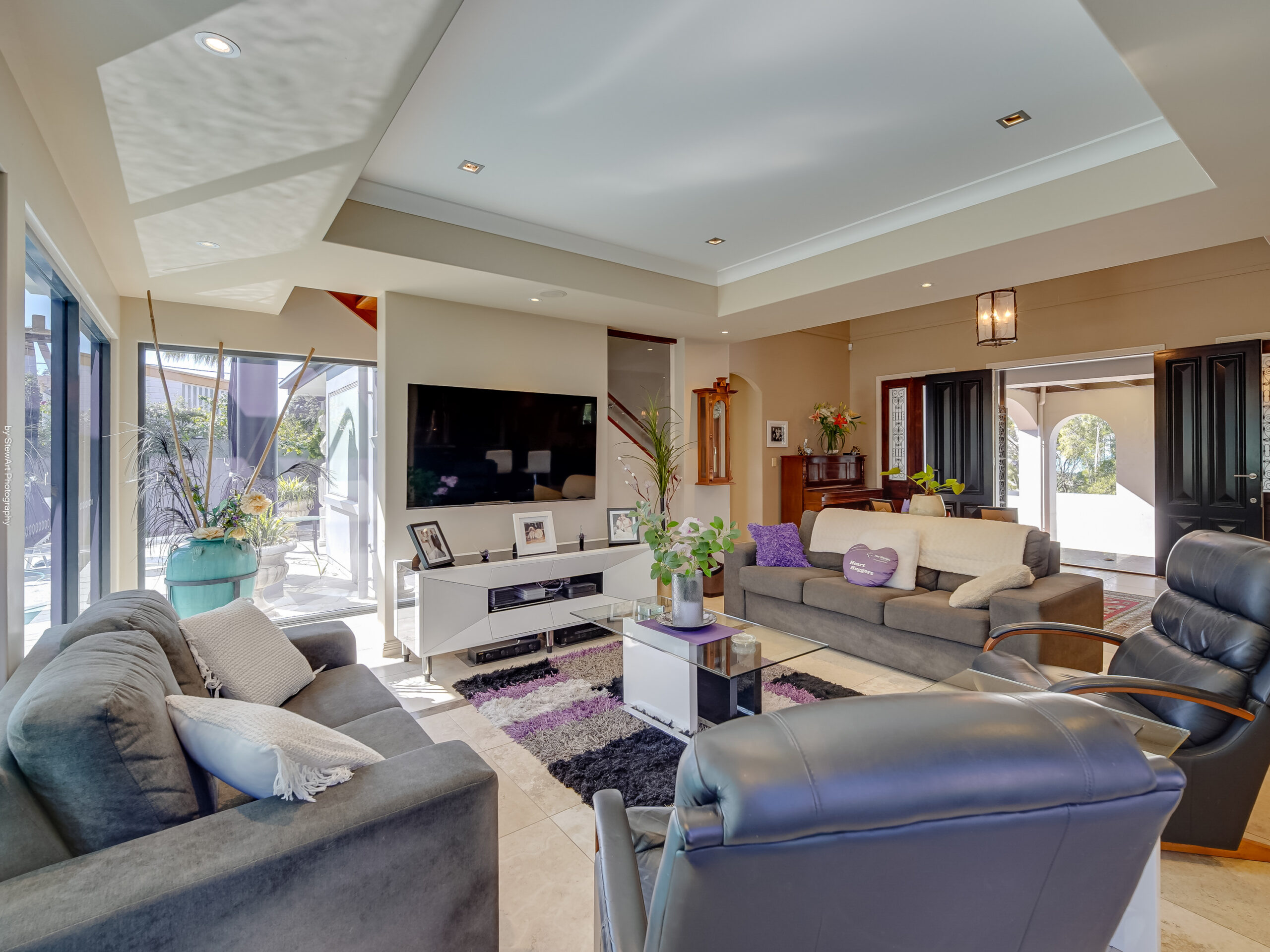 189 Esplanade, POINT VERNON, QLD 4655 AUS